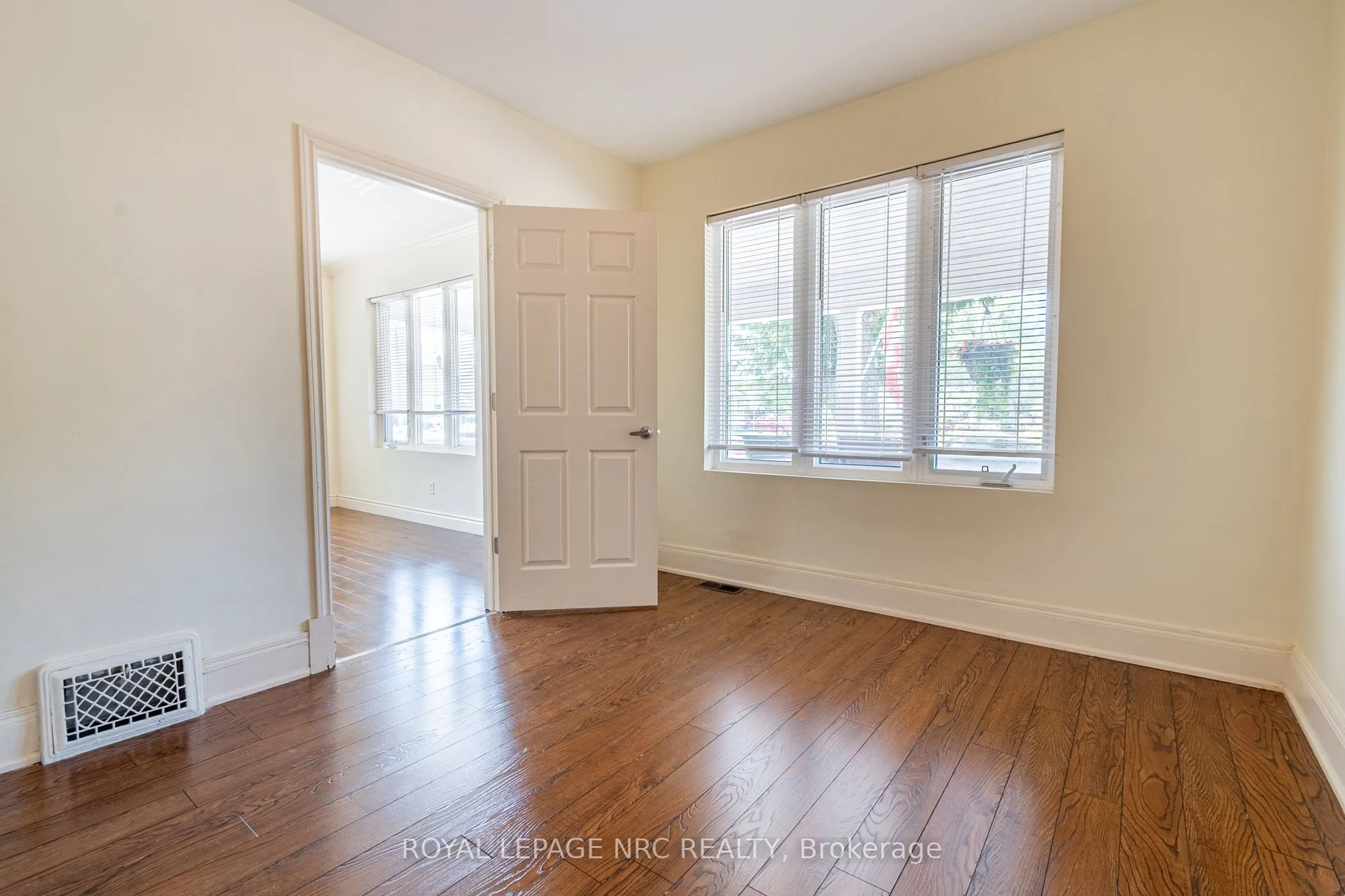 88 Pine Street S
