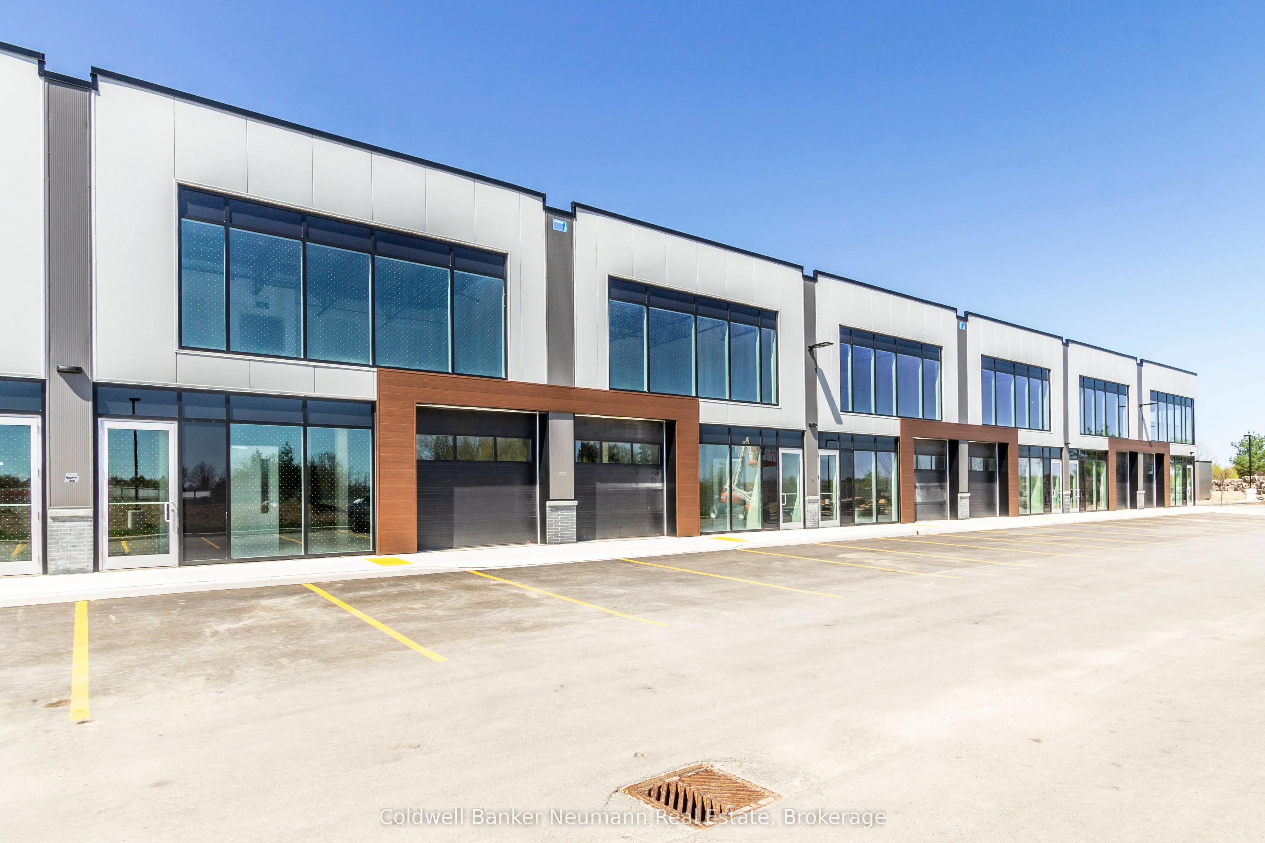 589 Hanlon Creek Boulevard, #27