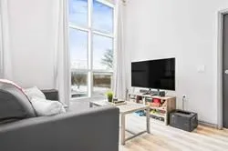 275 LARCH Street, #G111