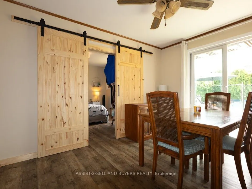 11 Moulinette Road W