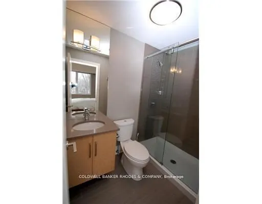 9 Chapleau Avenue, #302