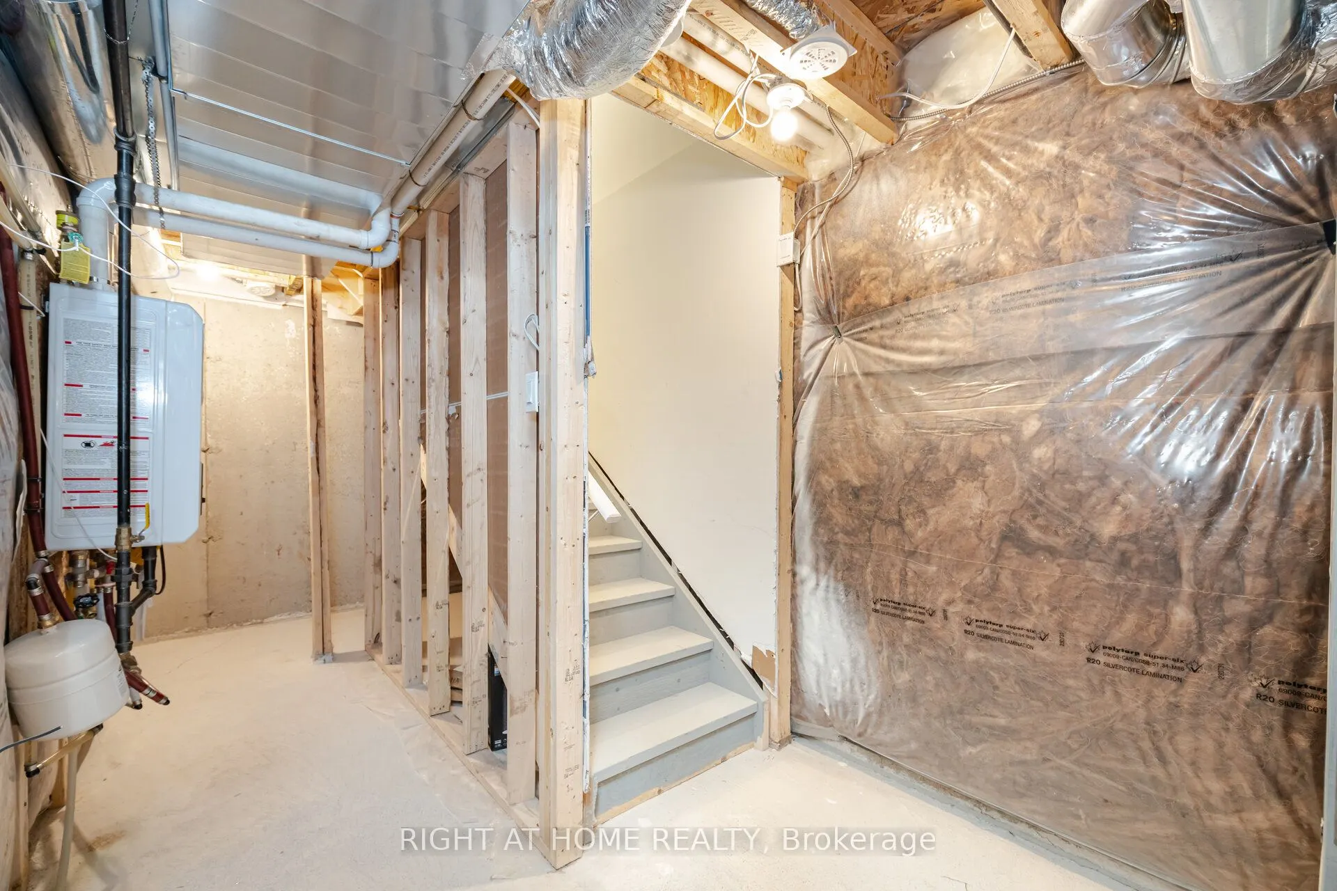 305 Garner Road W, #13
