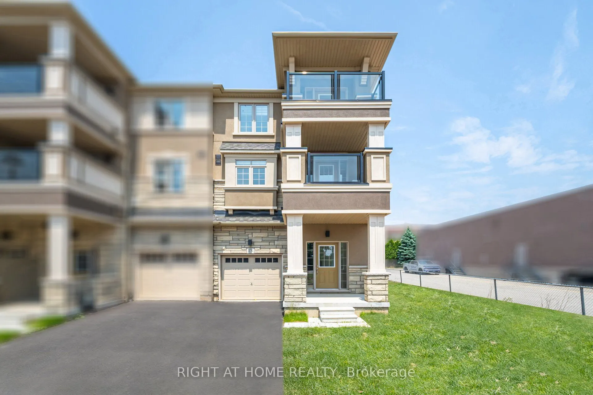 305 Garner Road W, #13