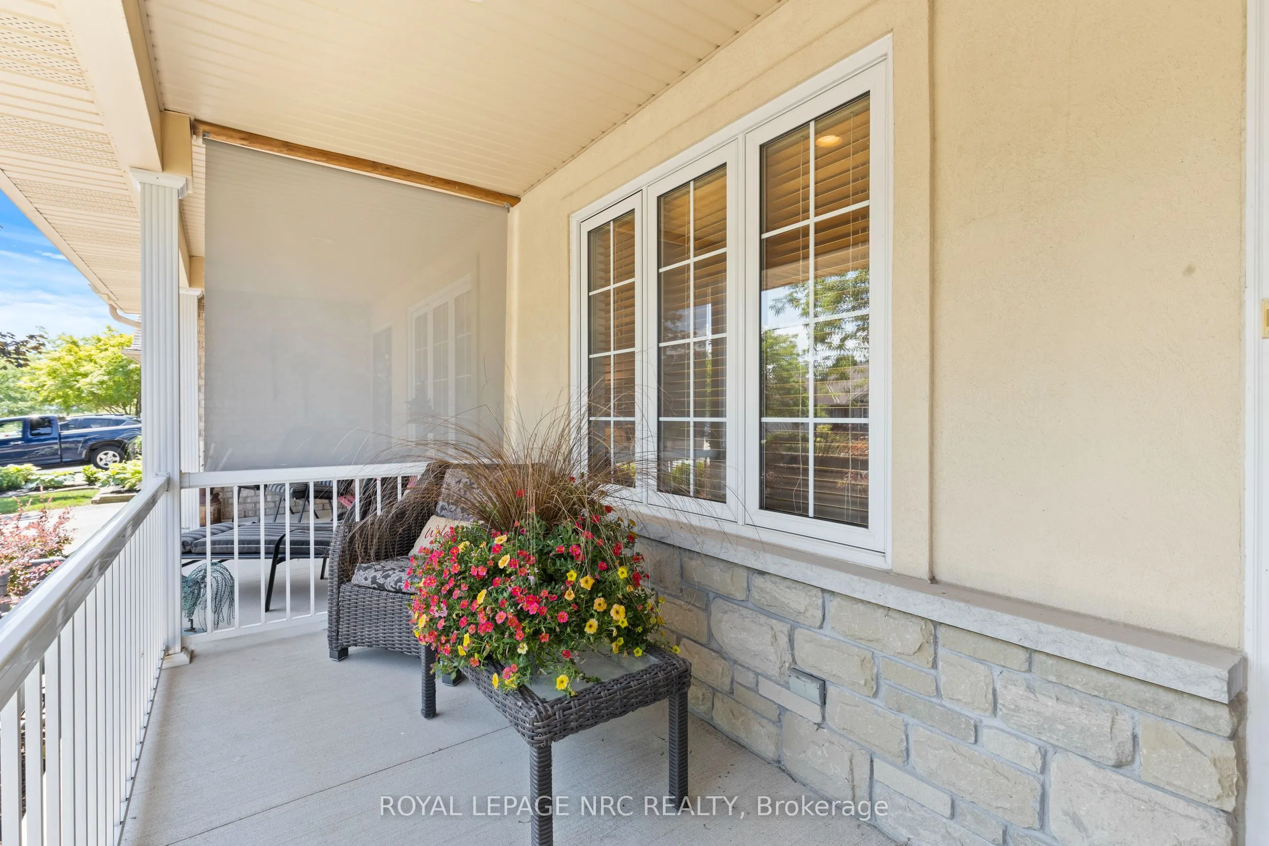 14 Hope Avenue W