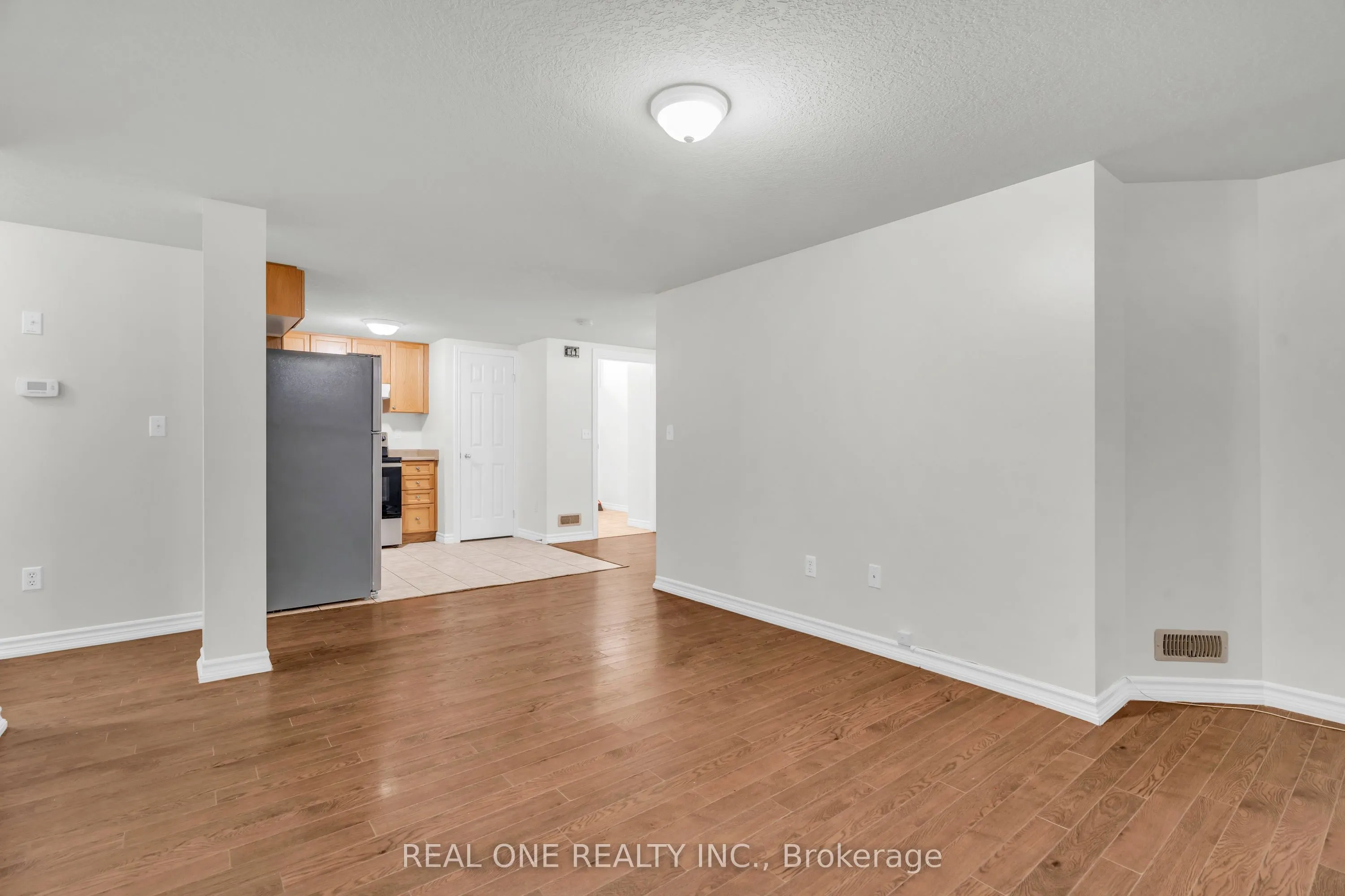 134 Dawn Avenue, #B