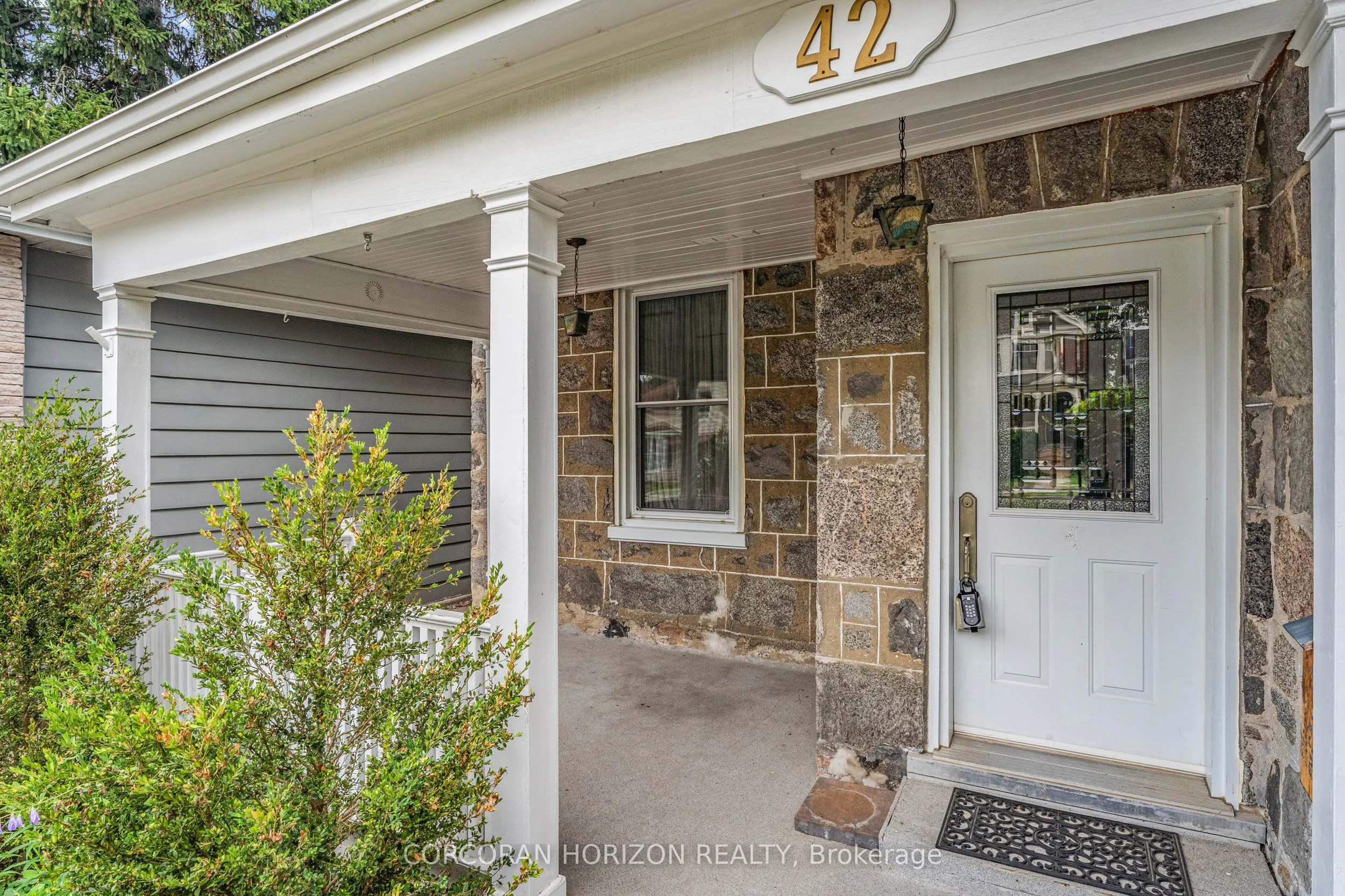 42 McNaughton Street