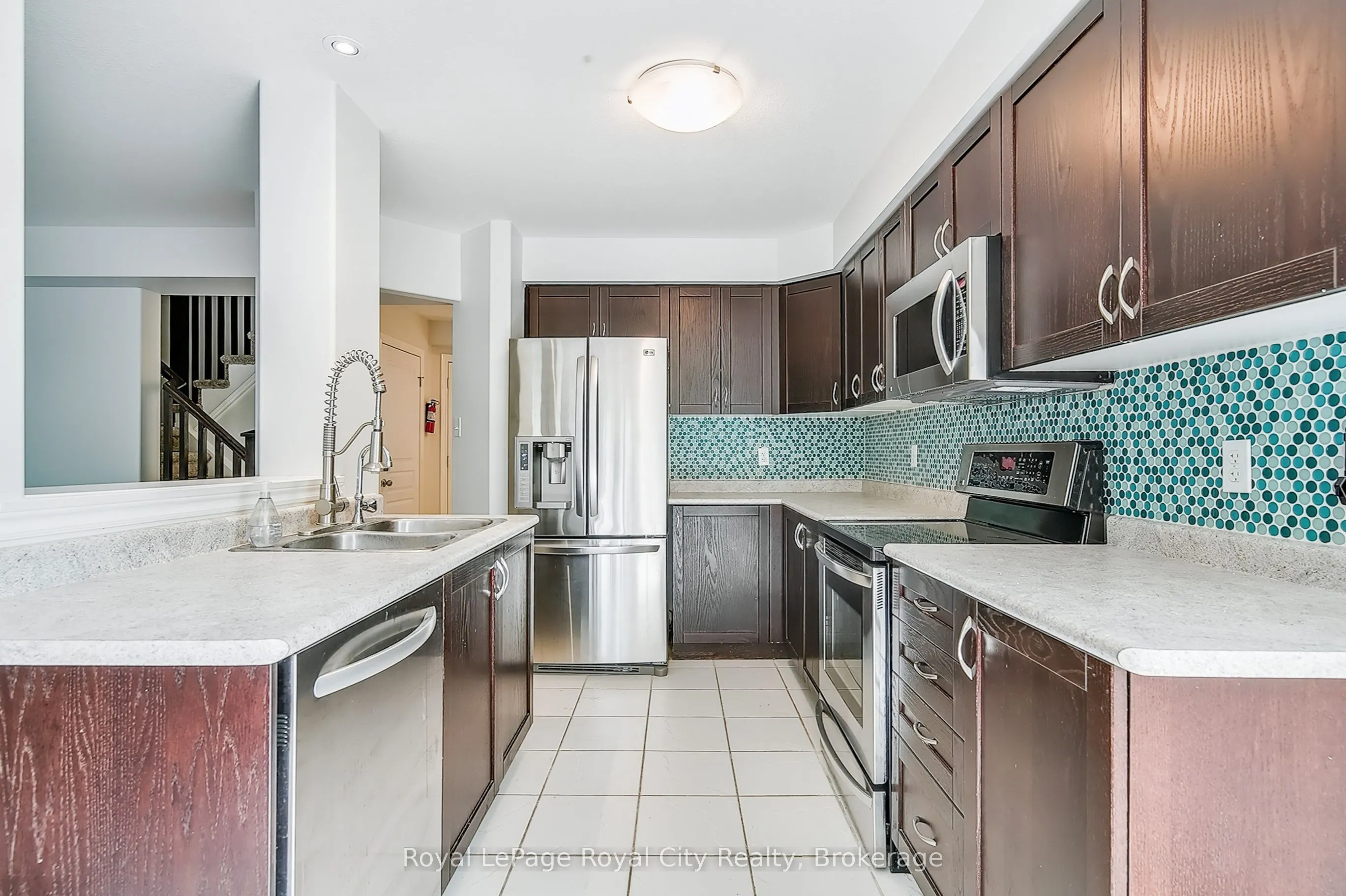 37 Wilkie Crescent