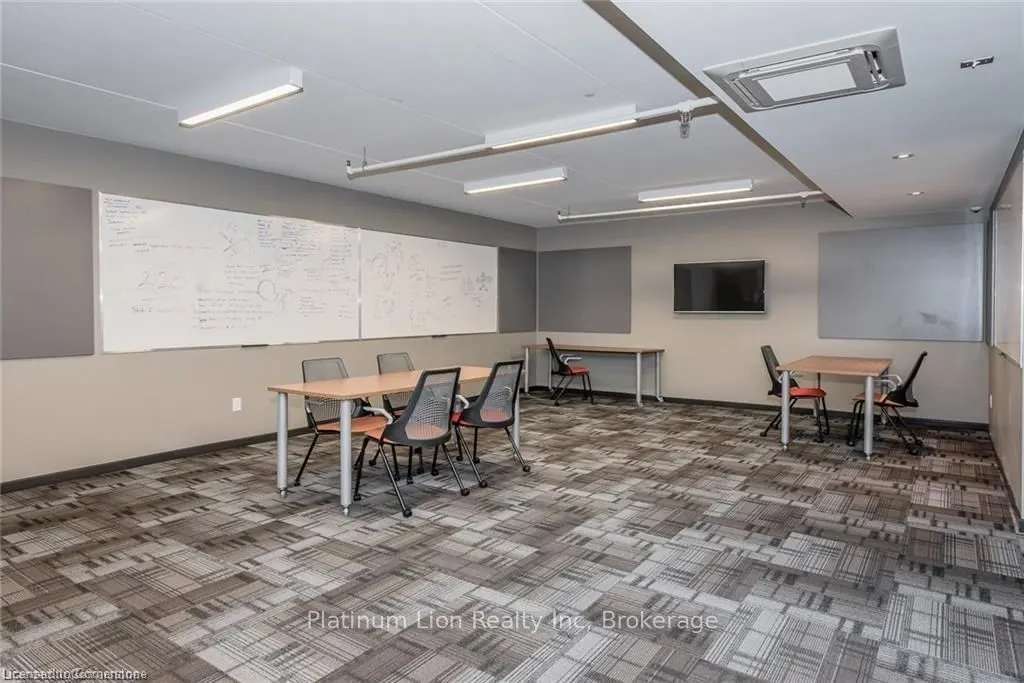 1291 Gordon Street, #223