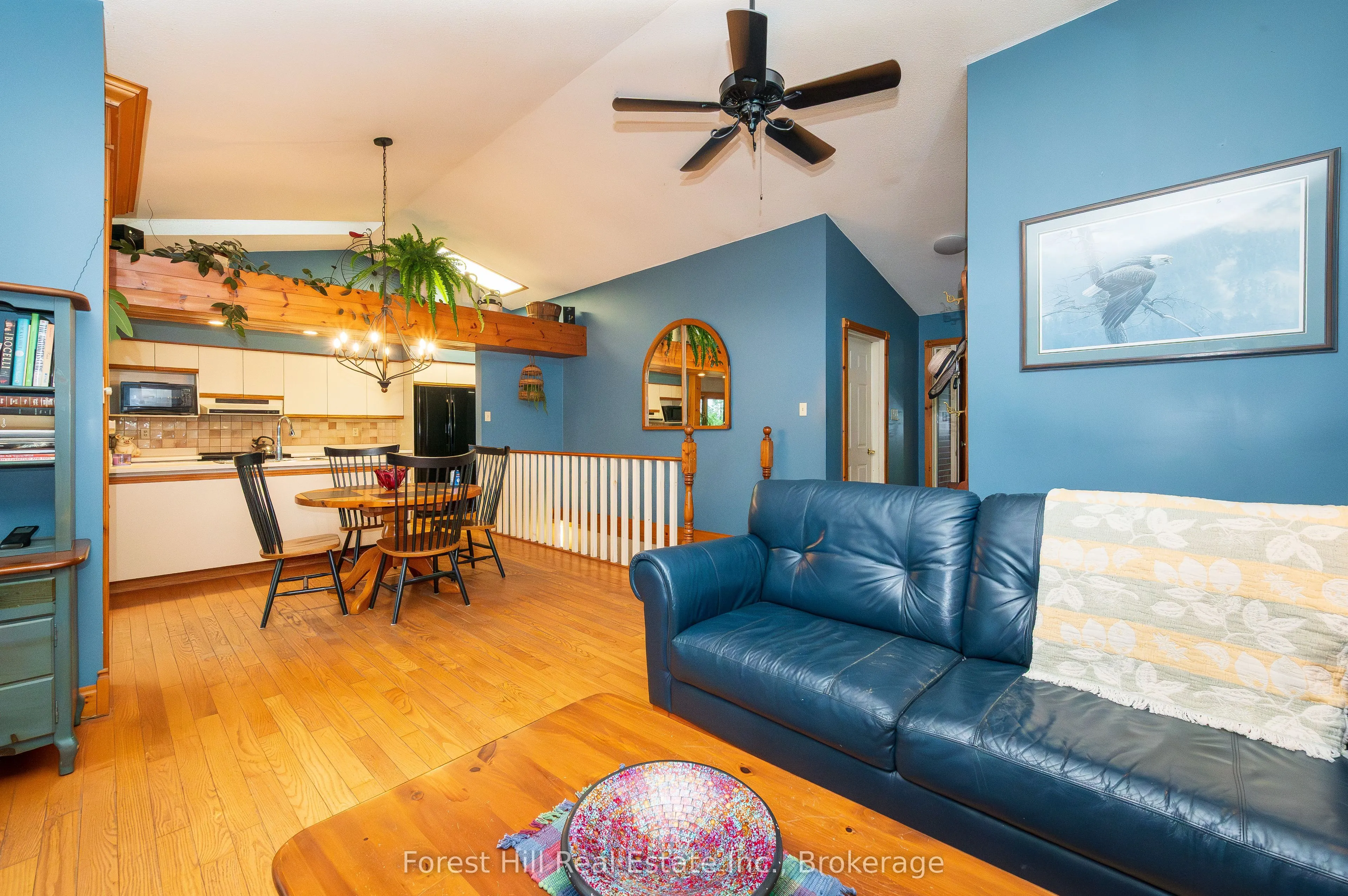 35 Westvale Drive S