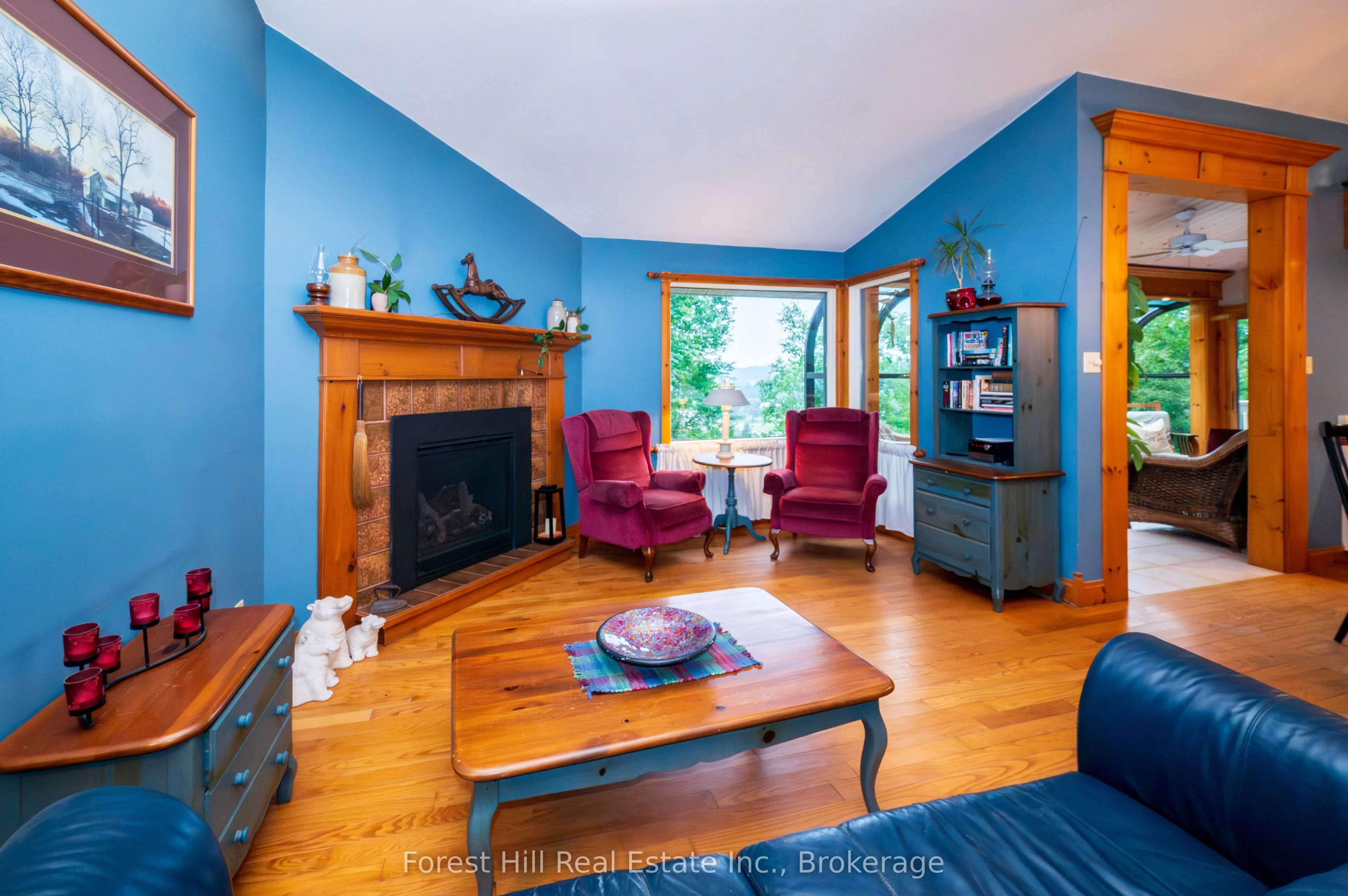 35 Westvale Drive S