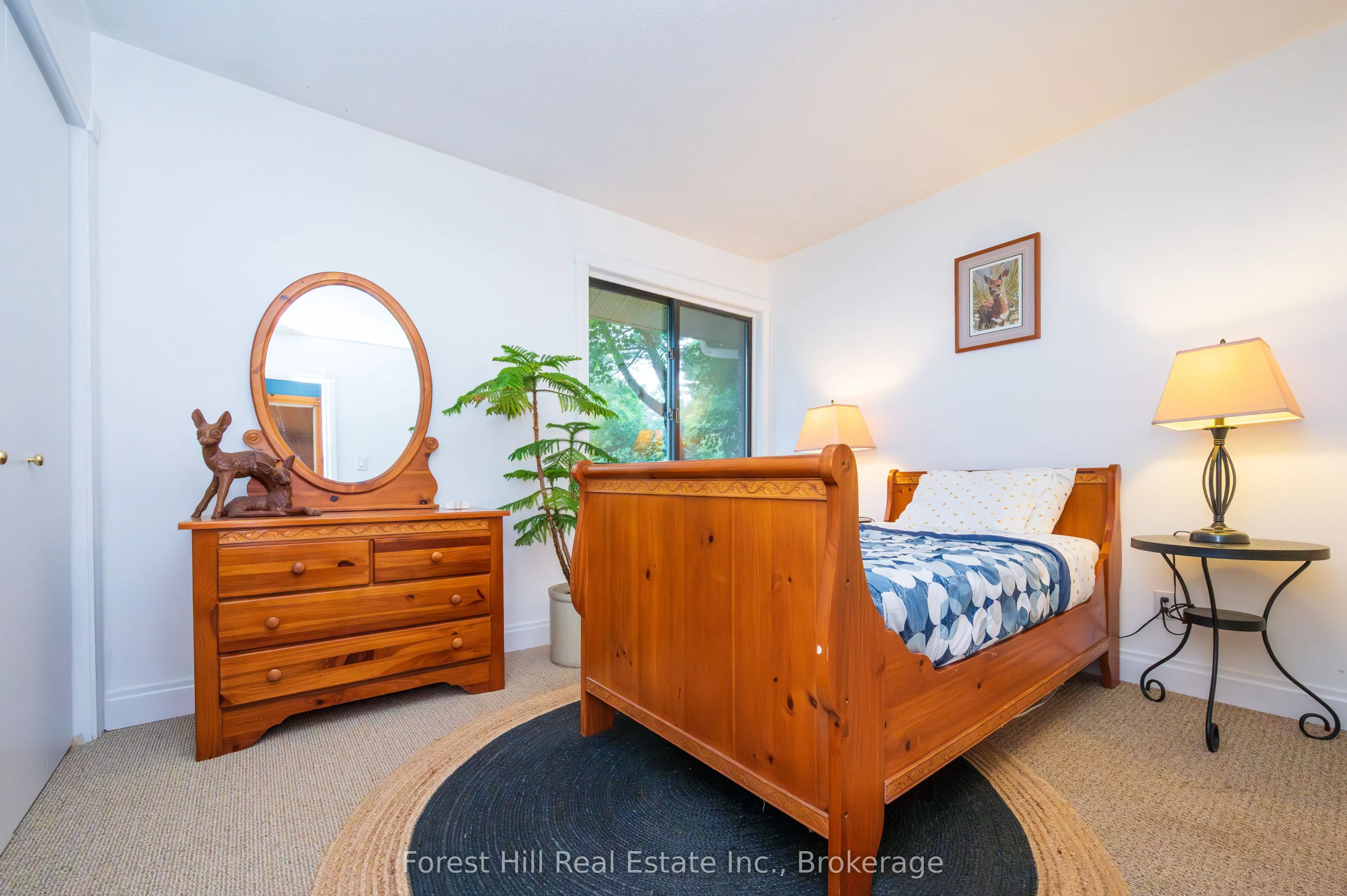 35 Westvale Drive S