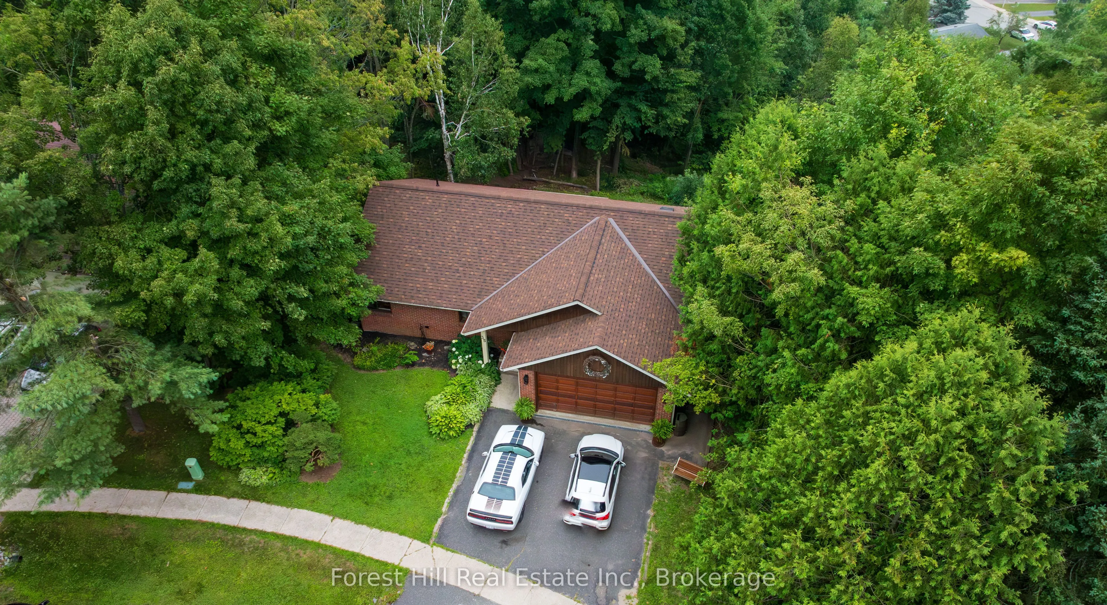 35 Westvale Drive S