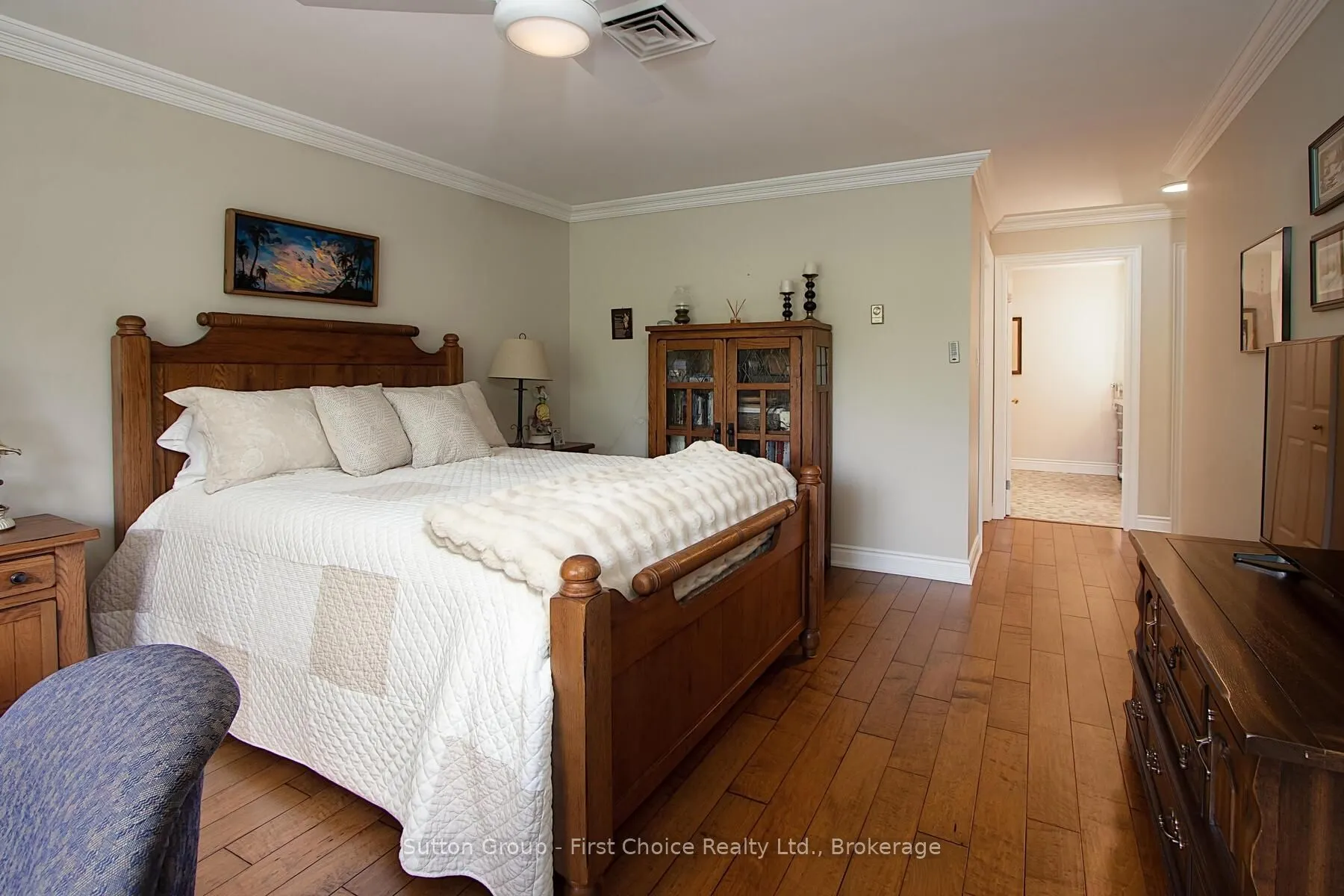 30 Front Street, #206