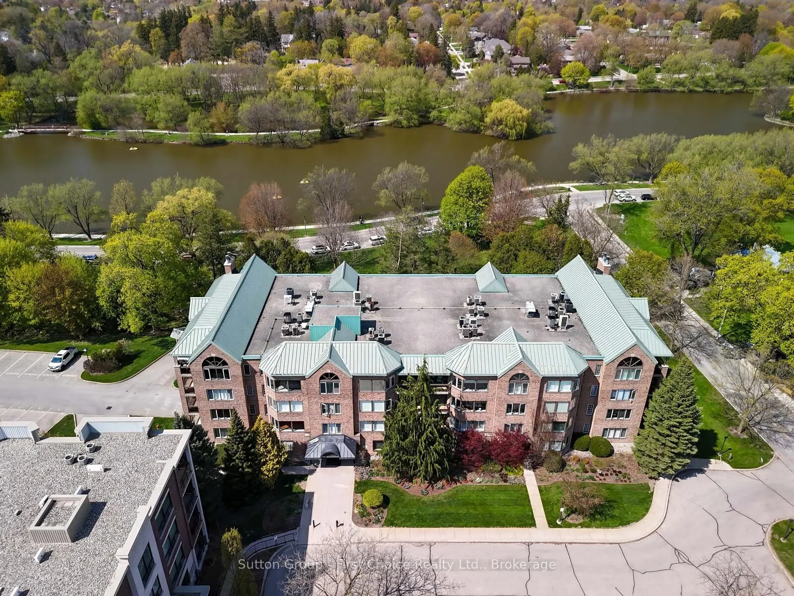 30 Front Street, #206