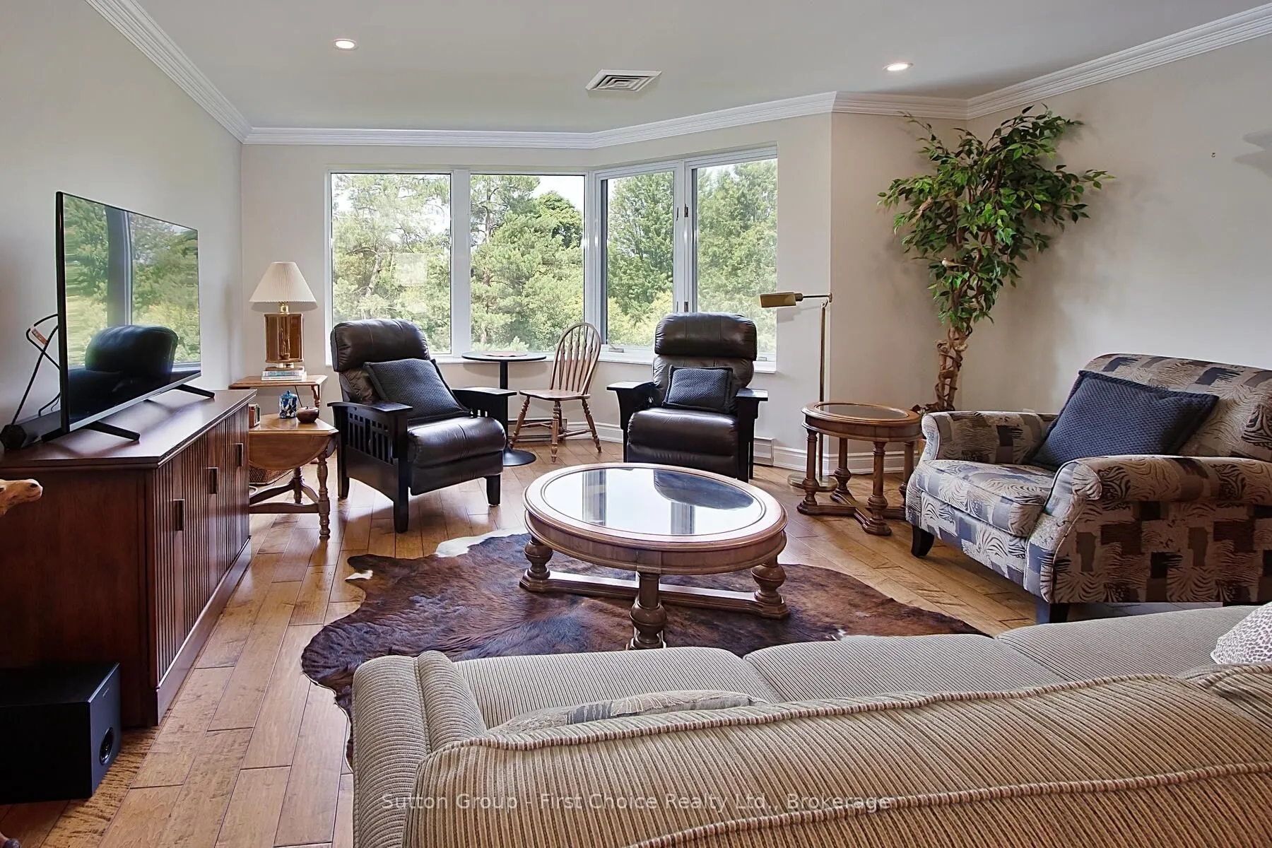 30 Front Street, #206