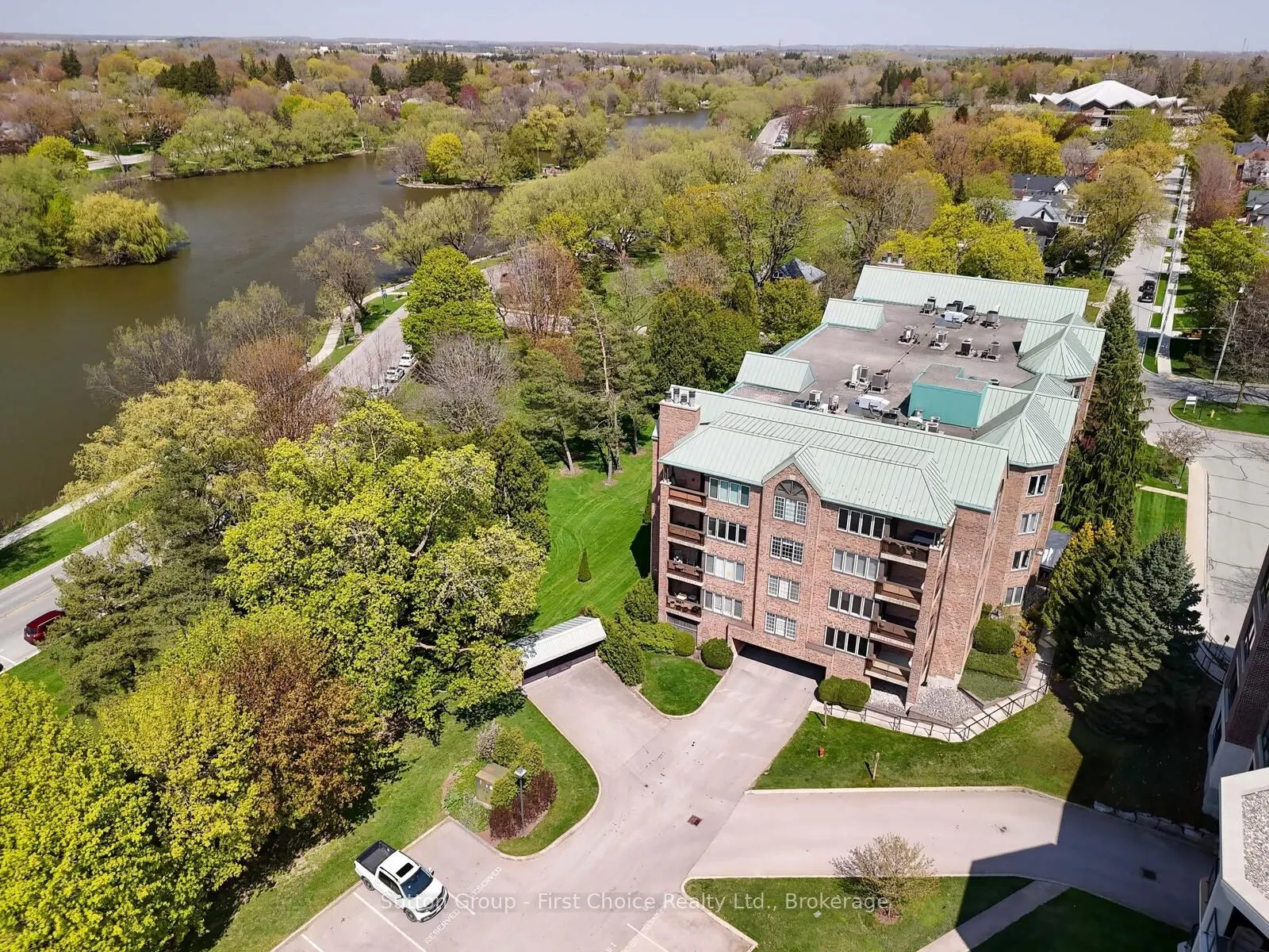 30 Front Street, #206