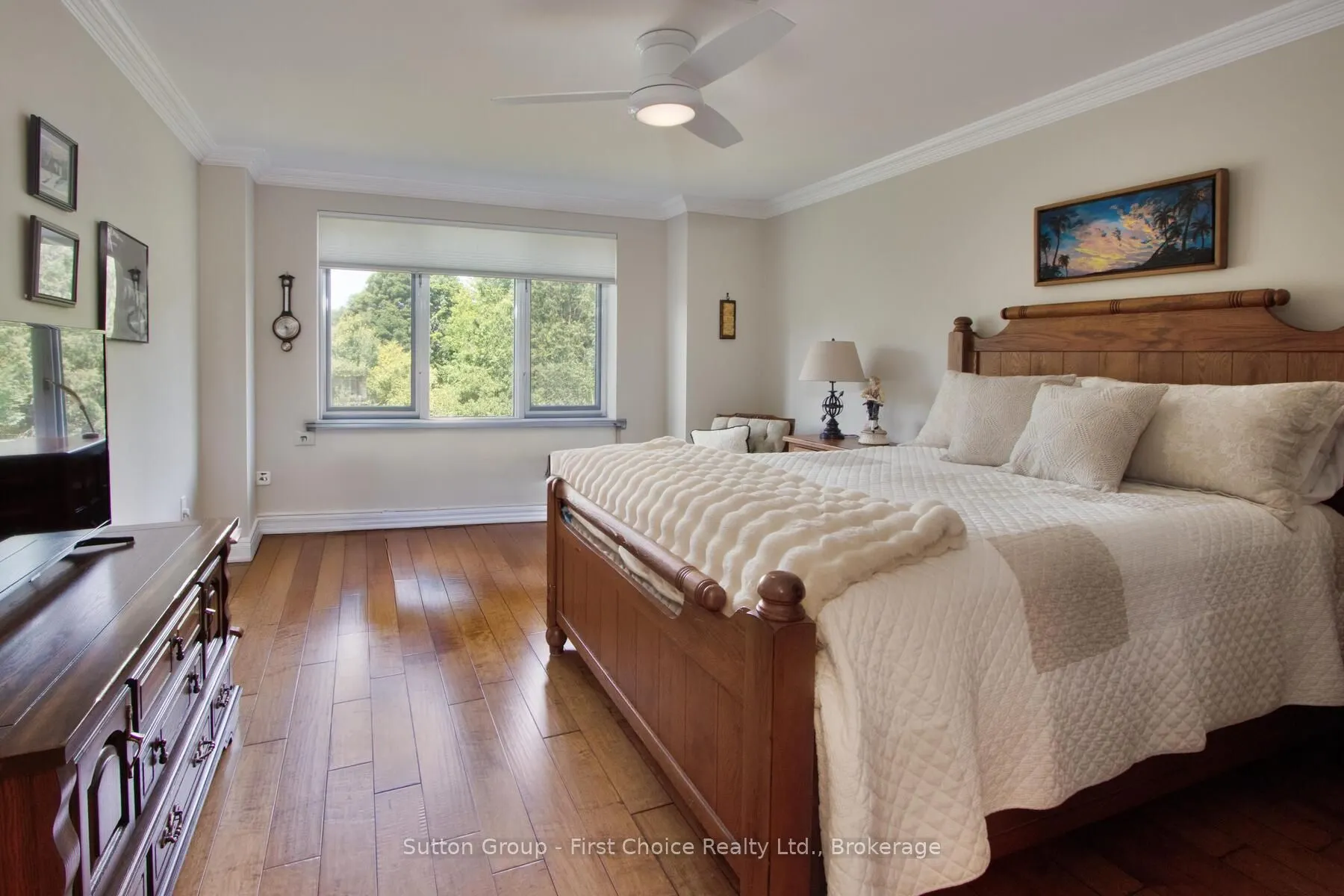 30 Front Street, #206