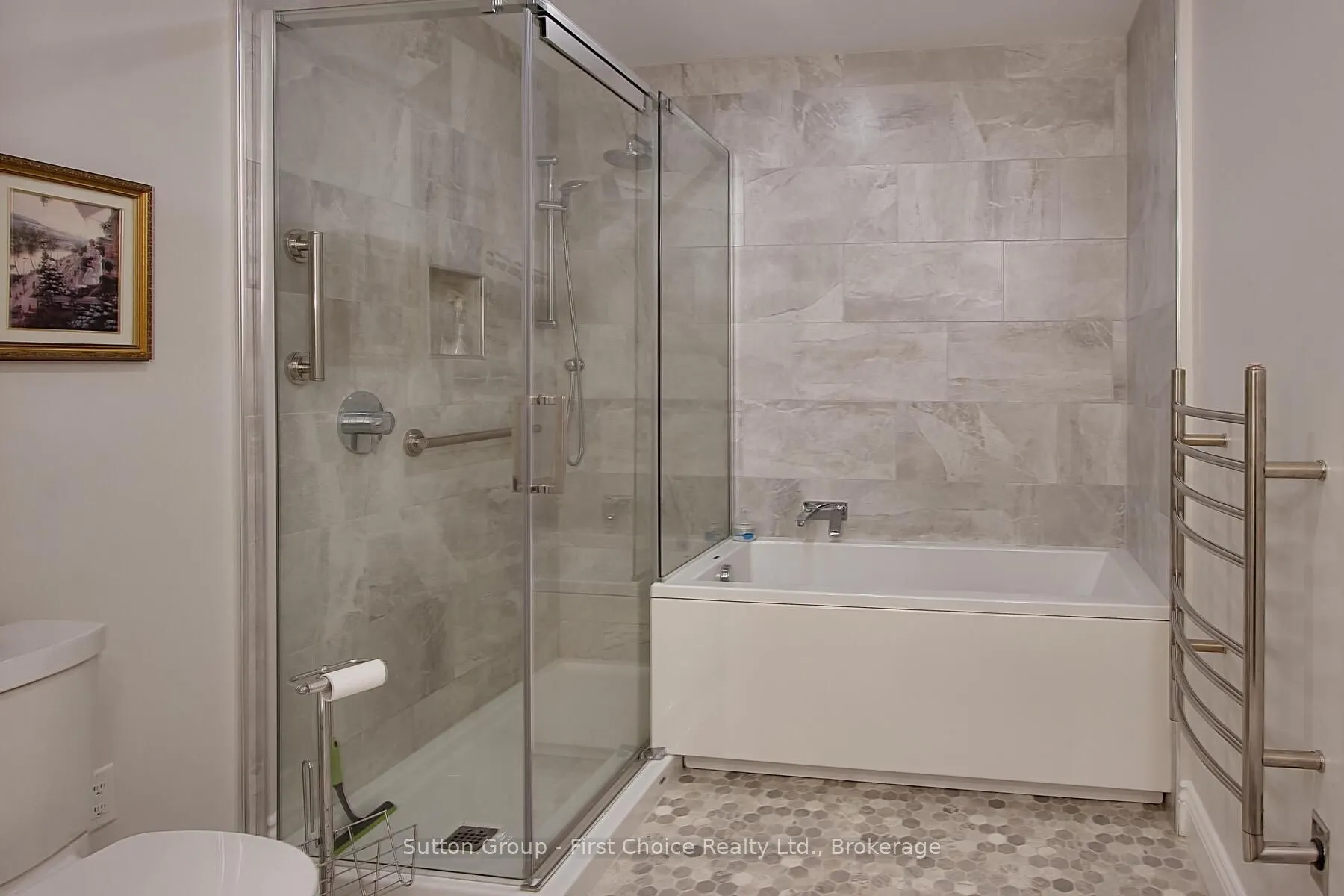 30 Front Street, #206