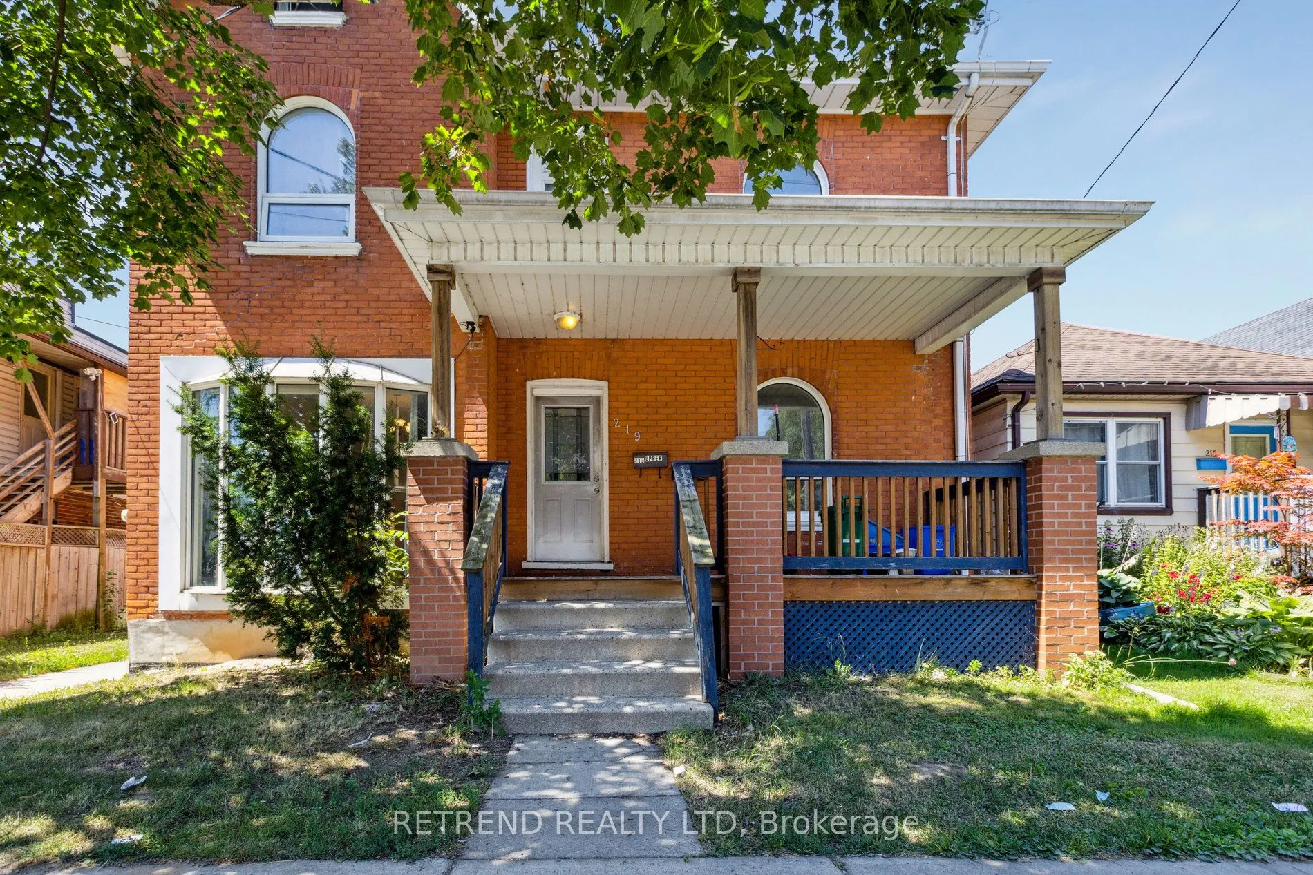 219 Erie Avenue