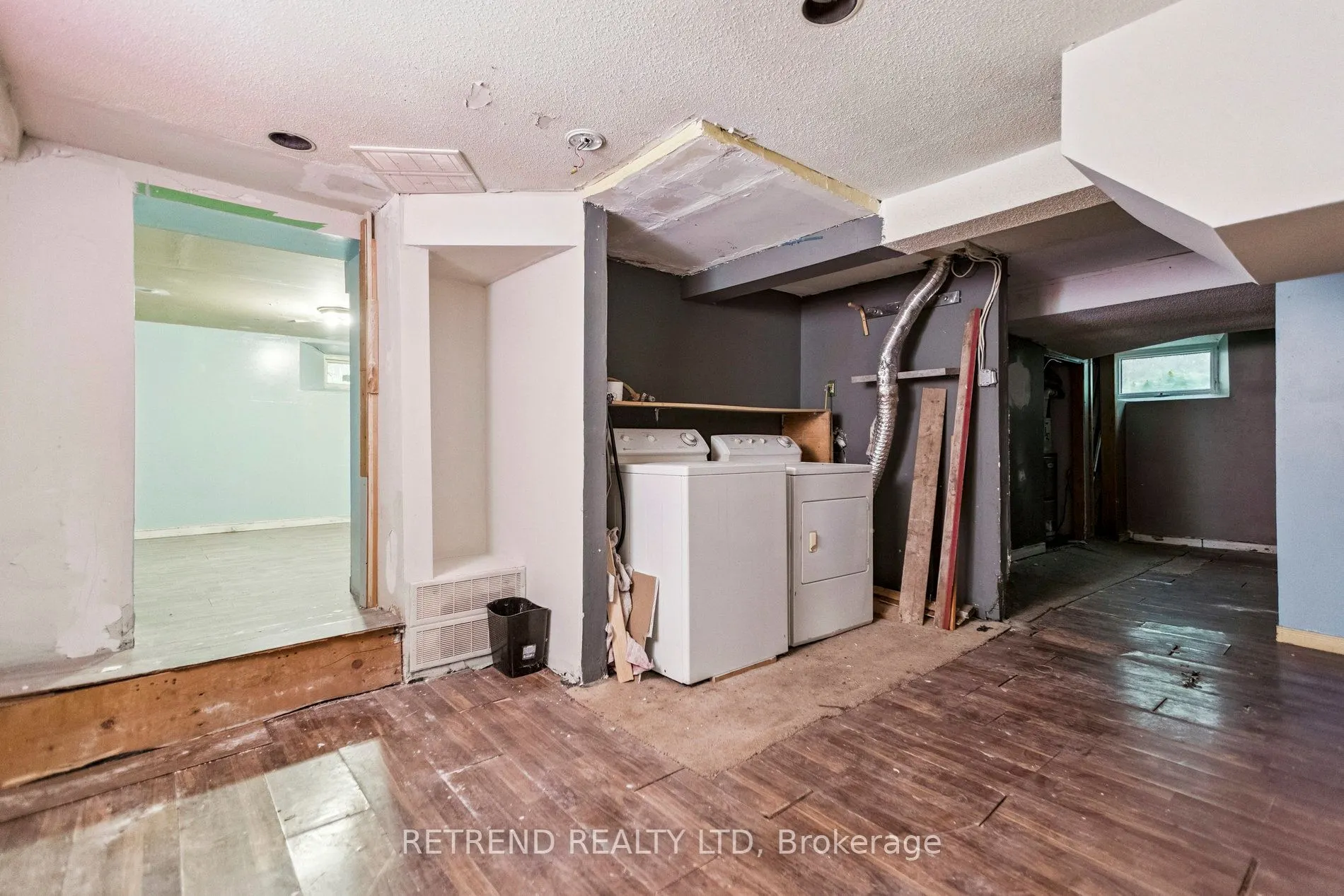 219 Erie Avenue