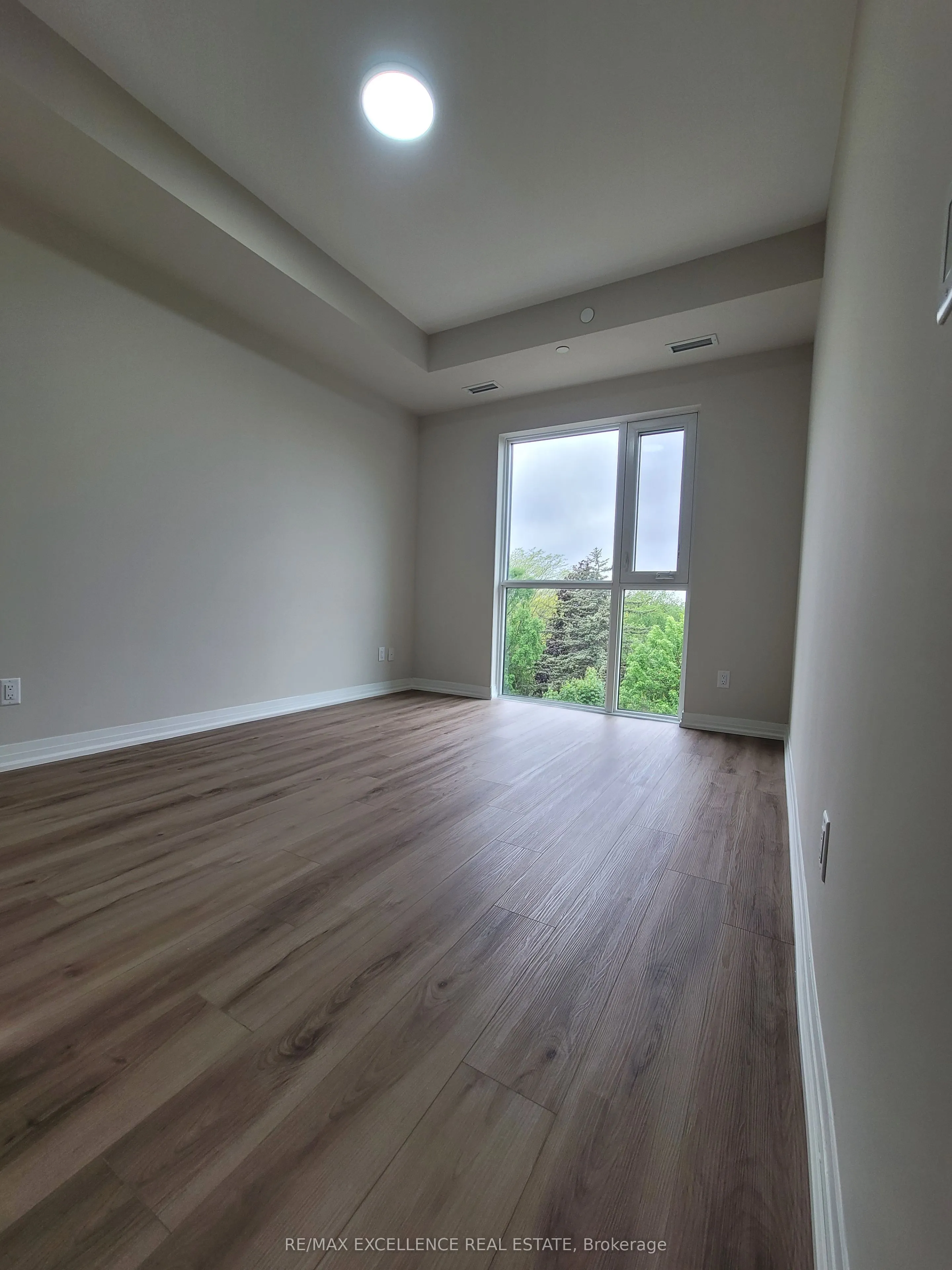 50 Herrick Avenue, #LP34