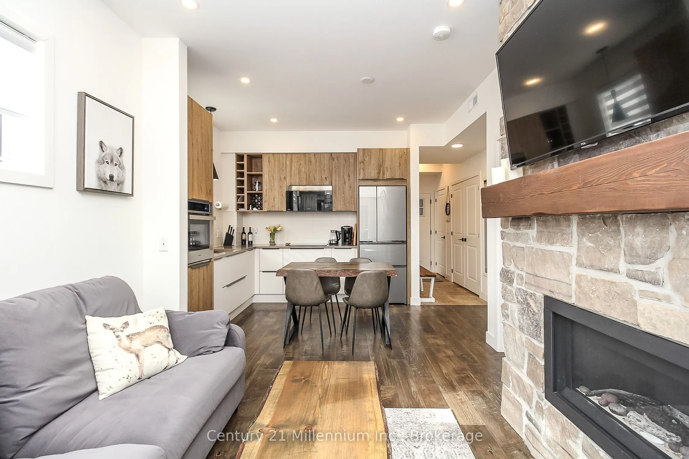 21 Beckwith Lane, #101