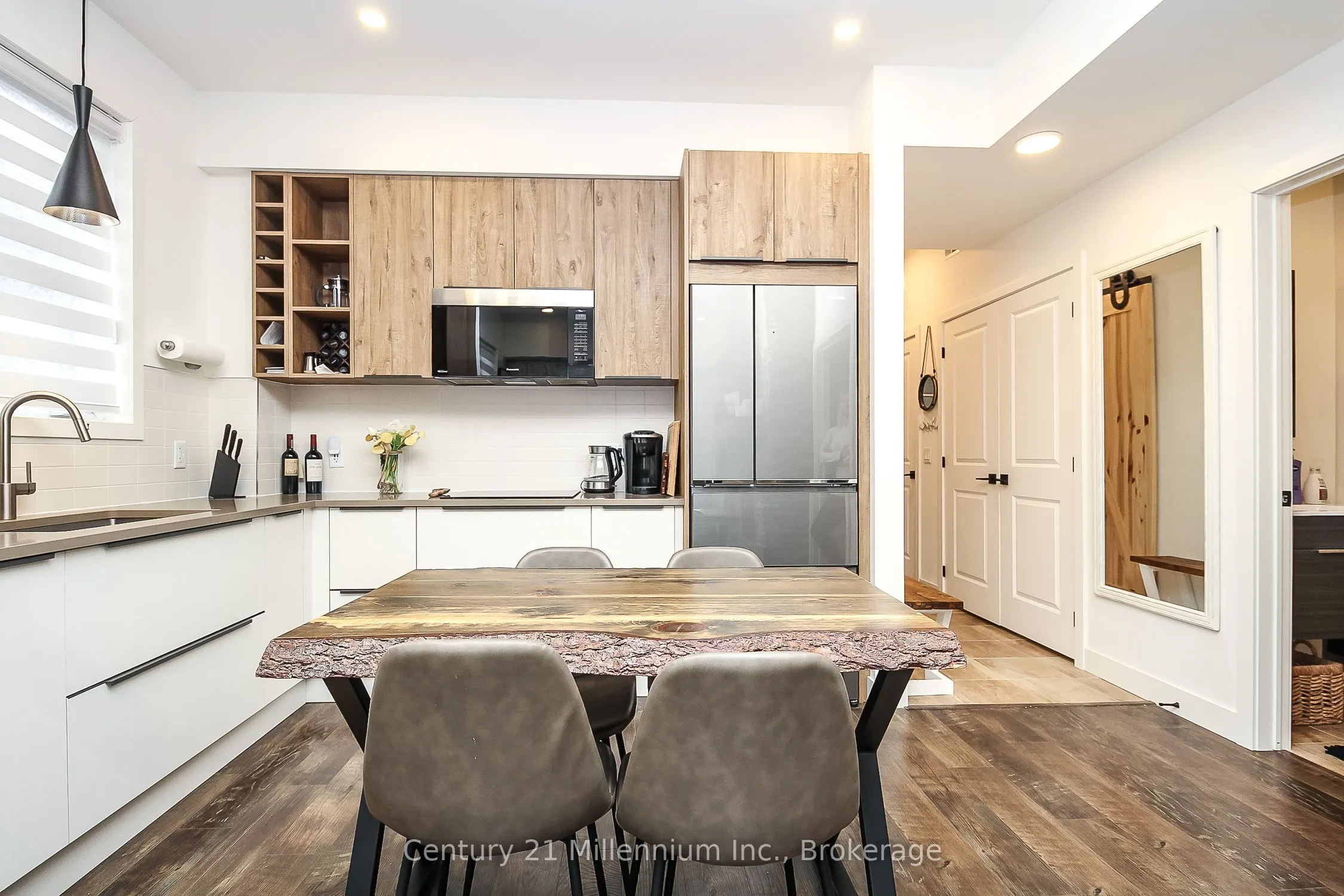 21 Beckwith Lane, #101