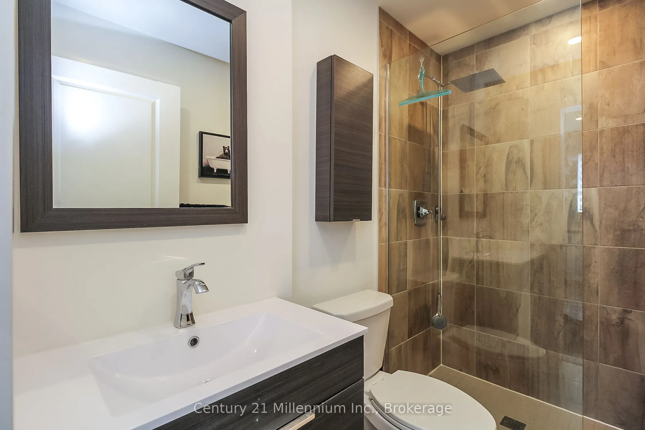 21 Beckwith Lane, #101