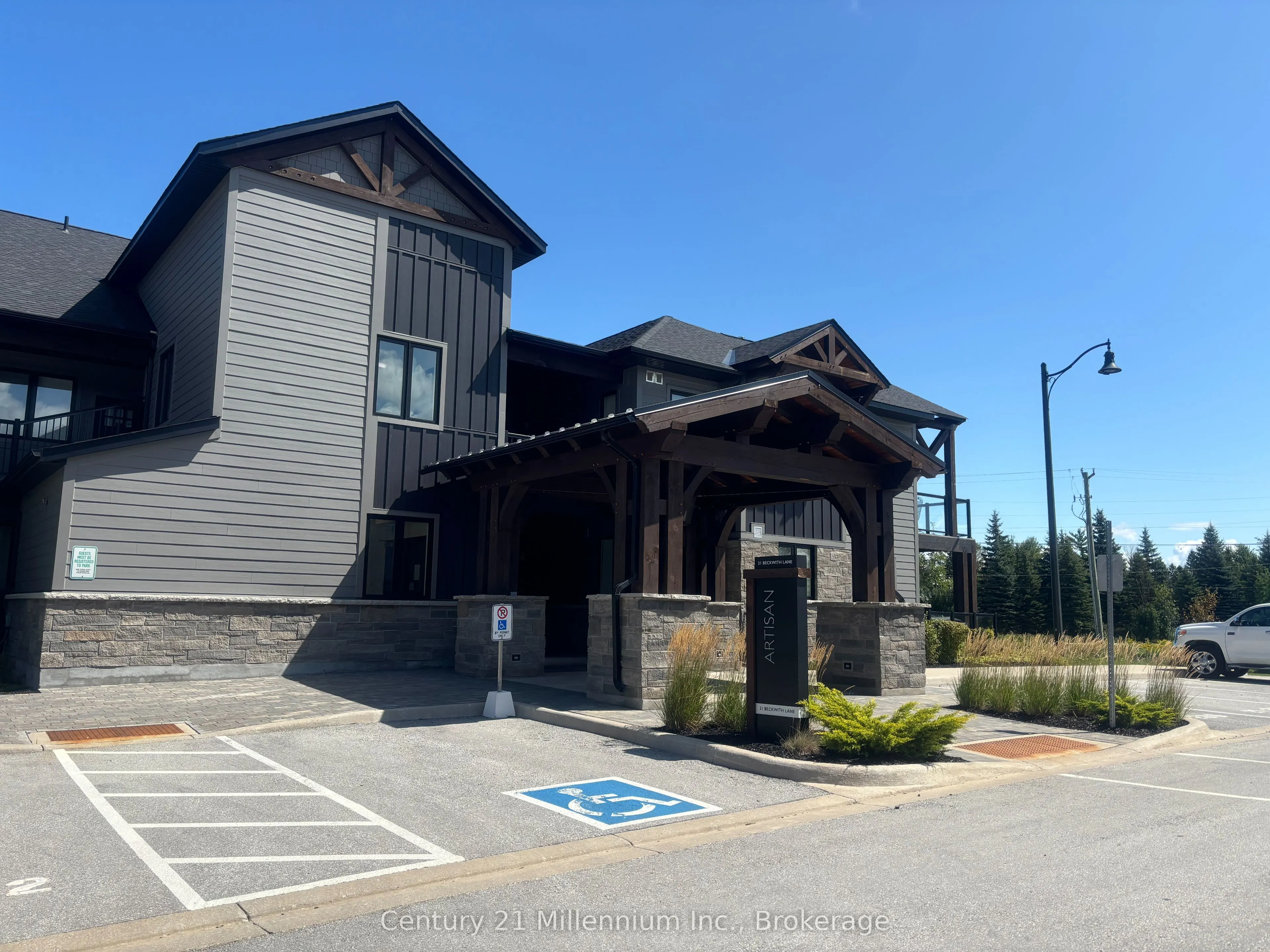 21 Beckwith Lane, #101