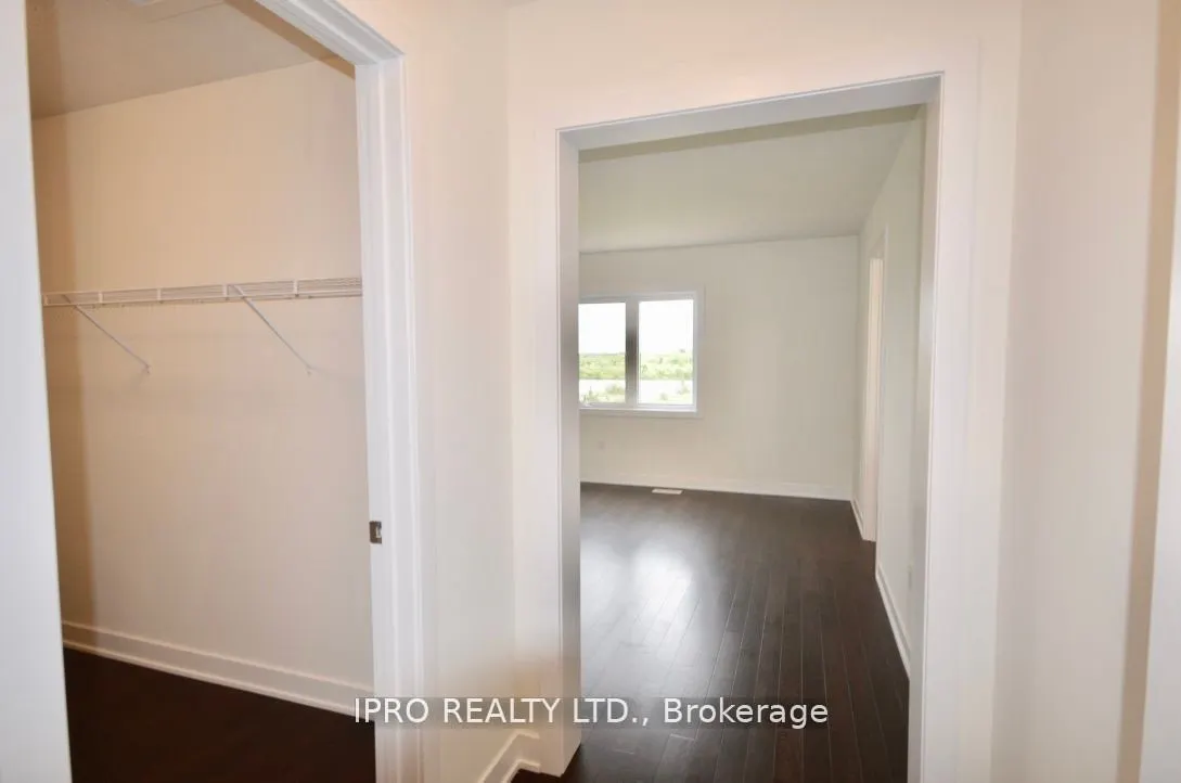 166 Aviron Crescent