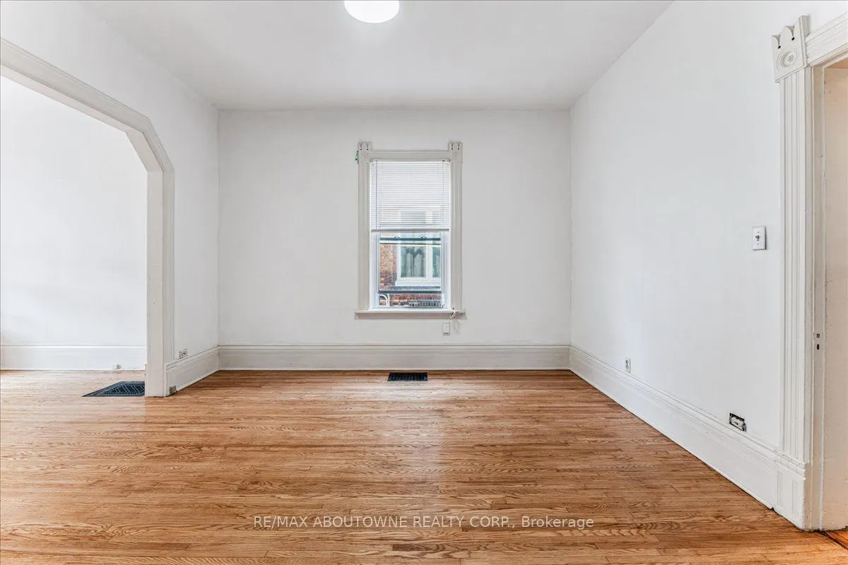 32 Arthur Street, #N/a