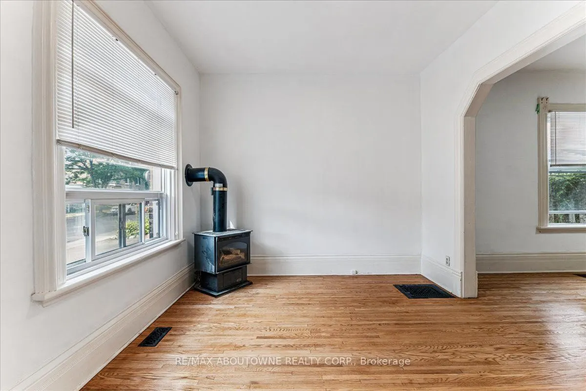 32 Arthur Street, #N/a