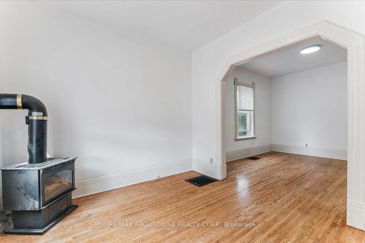 32 Arthur Street, #N/a
