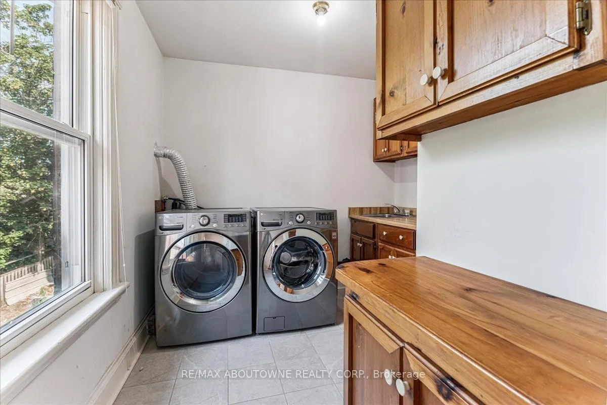 32 Arthur Street, #N/a