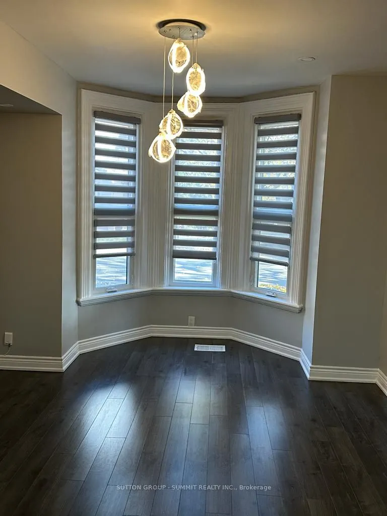 10 PEARL Street