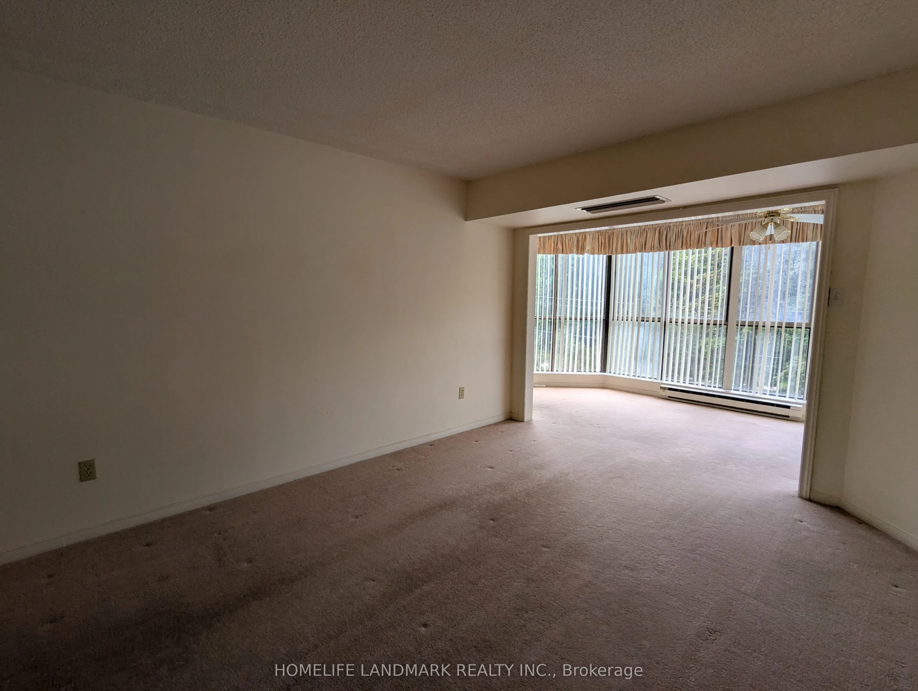 265 Westcourt Place, #306