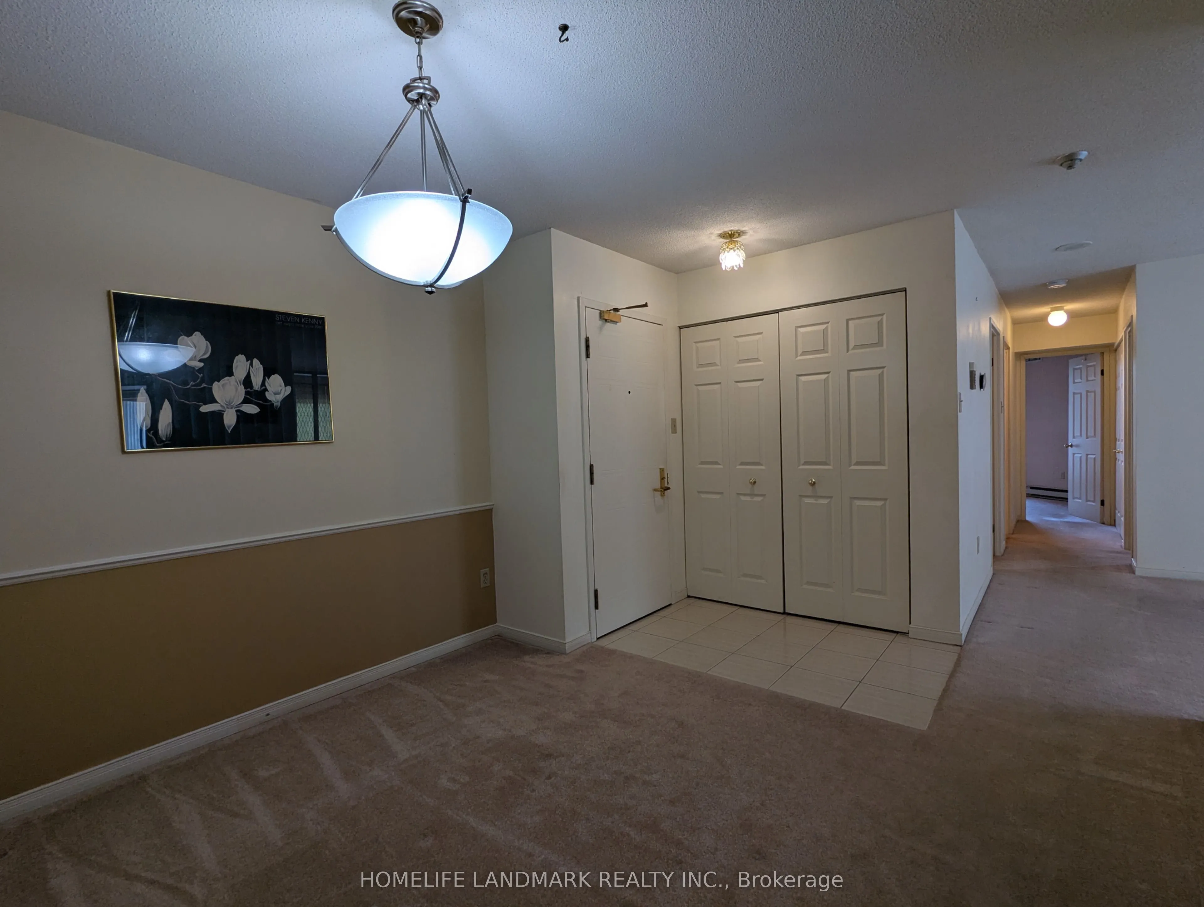 265 Westcourt Place, #306