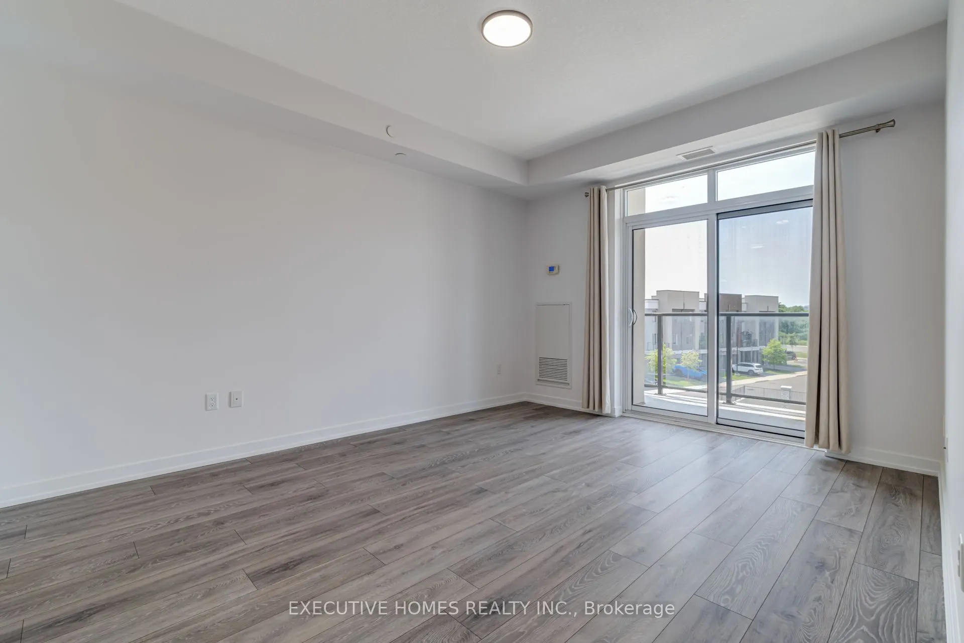 101 SHOREVIEW Place, #327