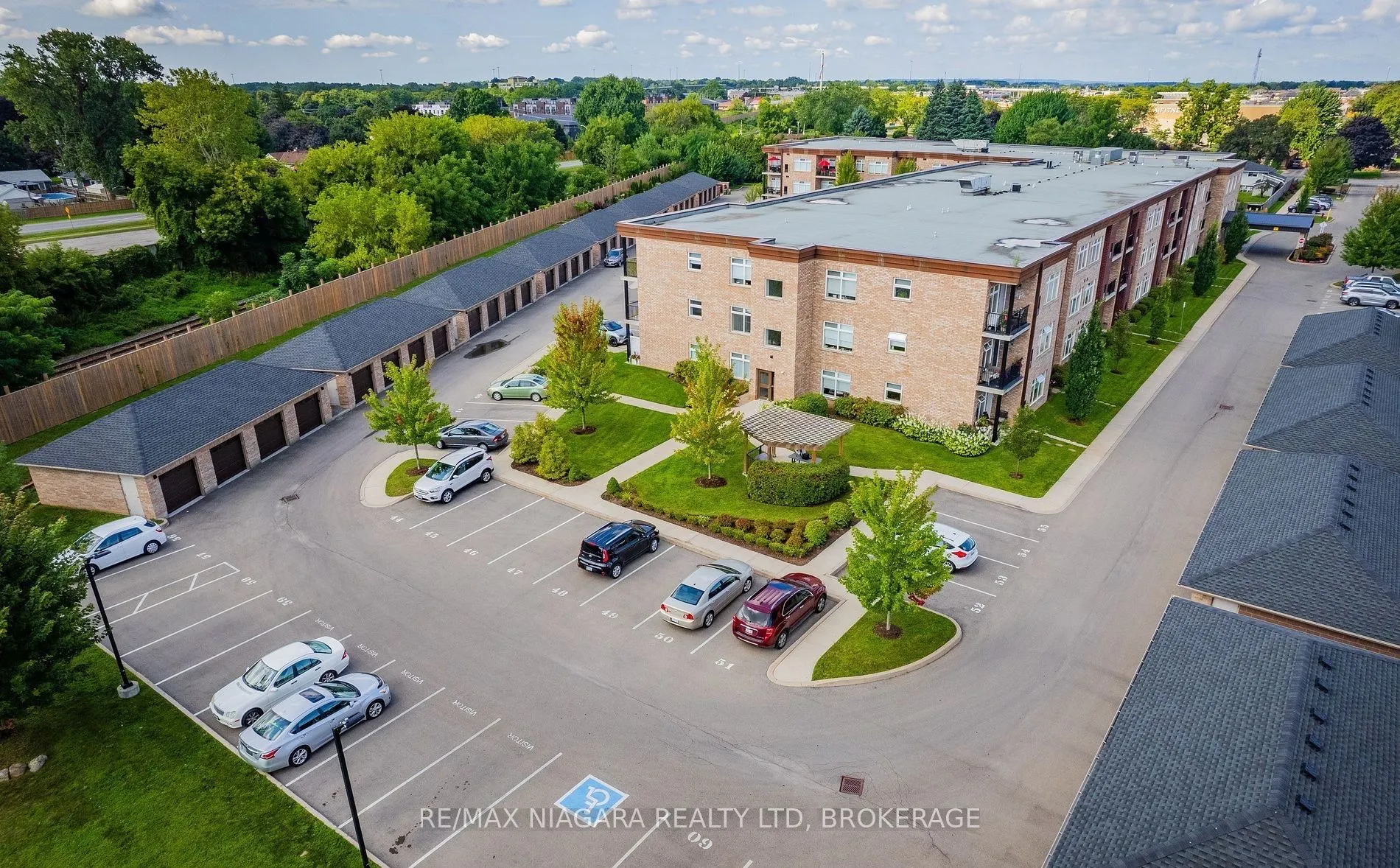 4644 PETTIT Avenue, #221