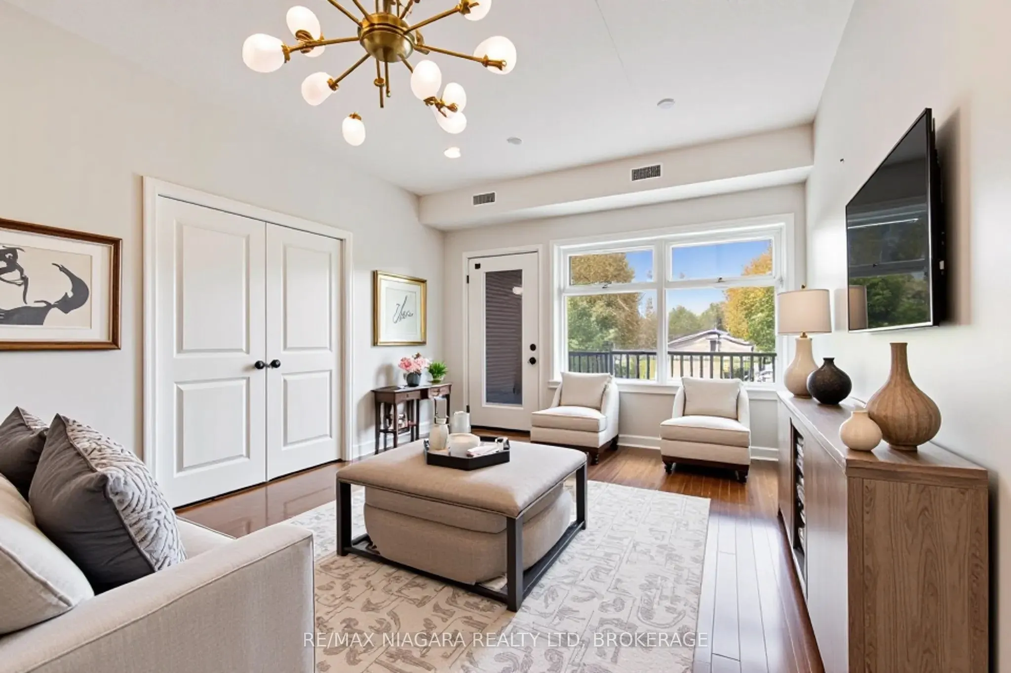 4644 PETTIT Avenue, #221