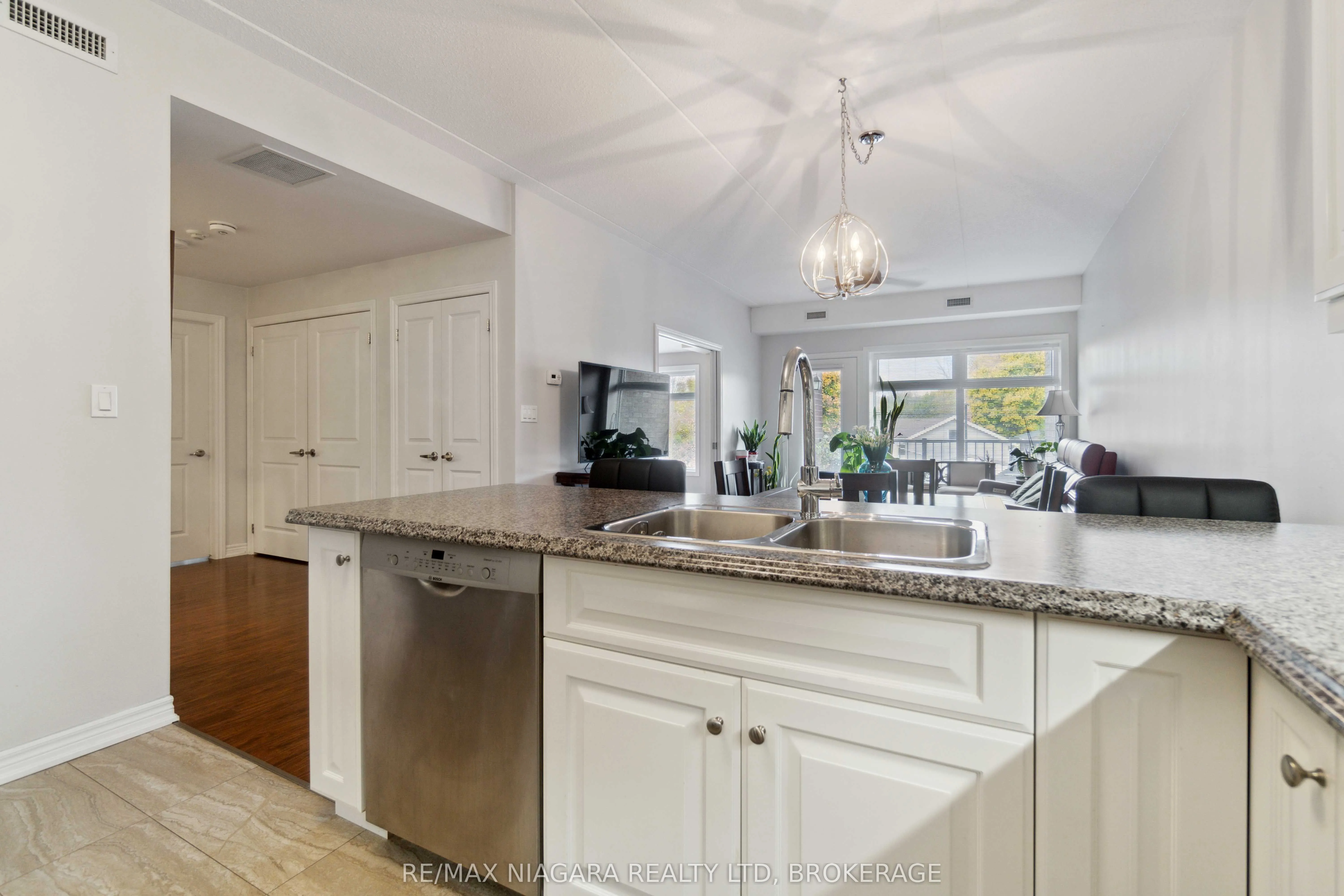 4644 PETTIT Avenue, #221
