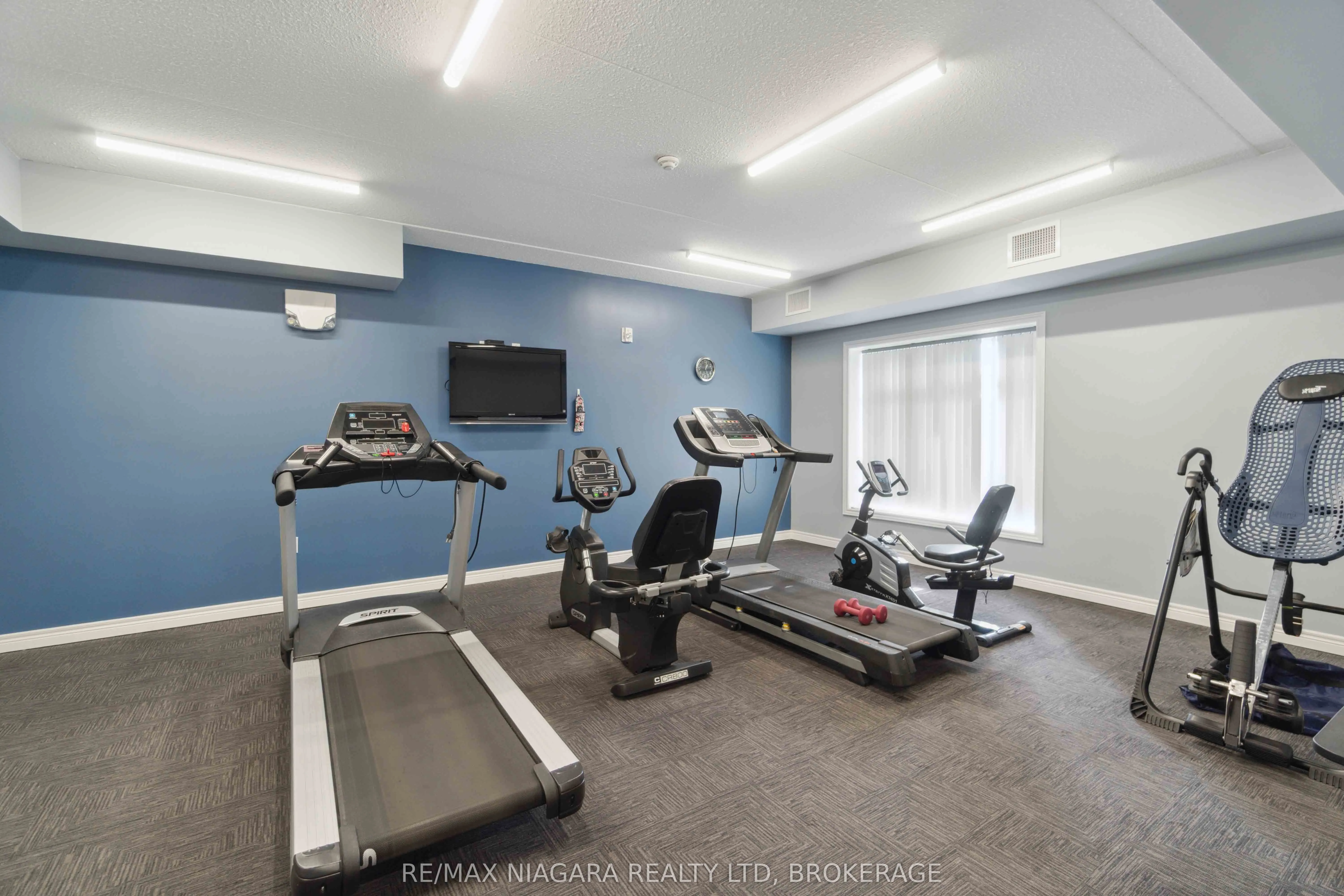 4644 PETTIT Avenue, #221