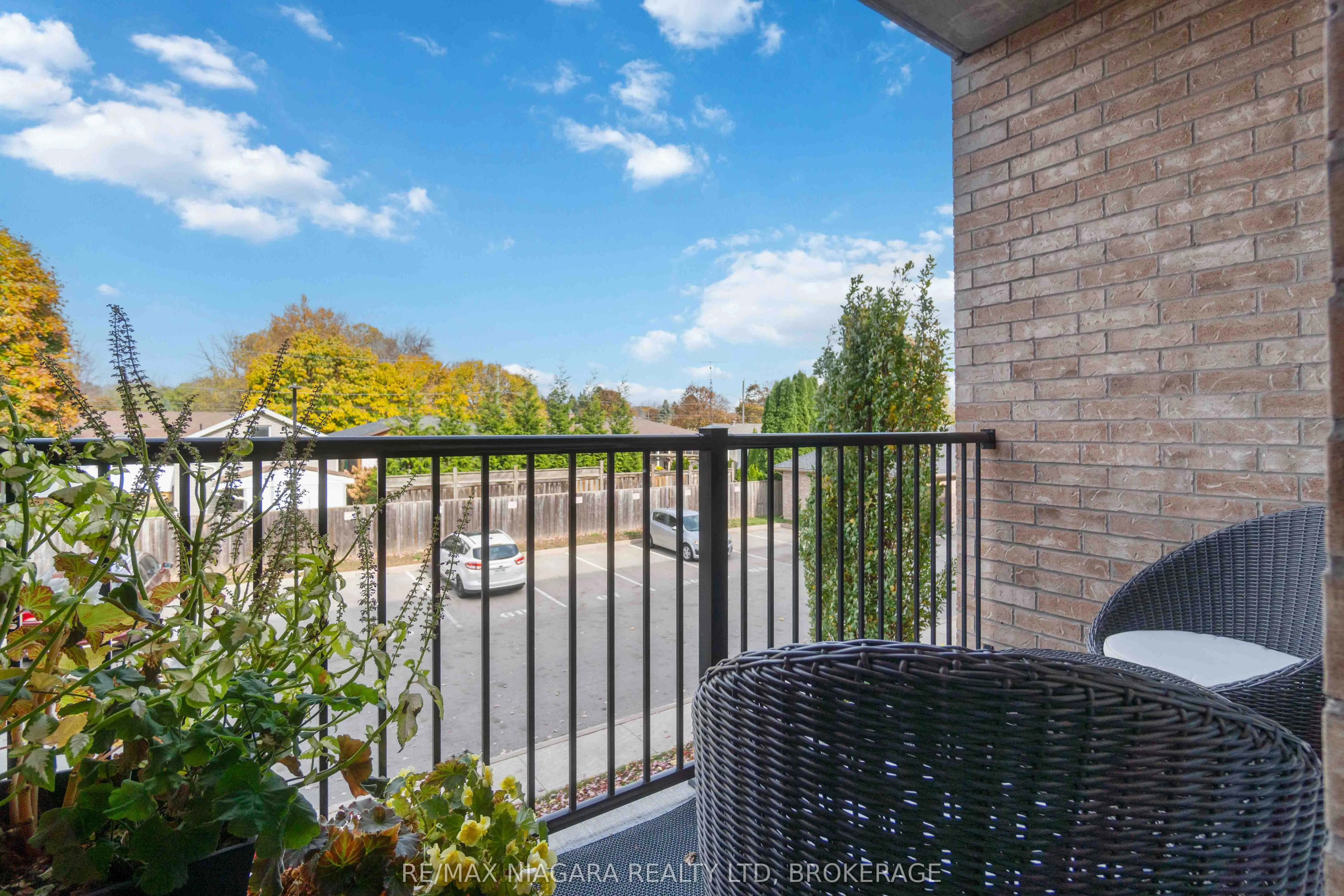 4644 PETTIT Avenue, #221