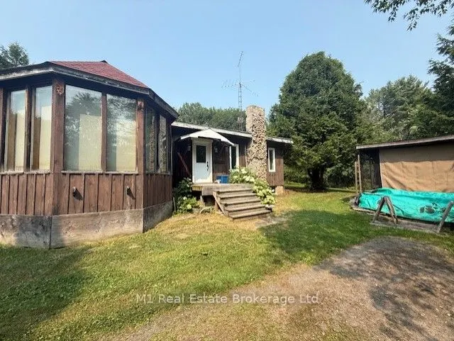 1017 North Shore Road