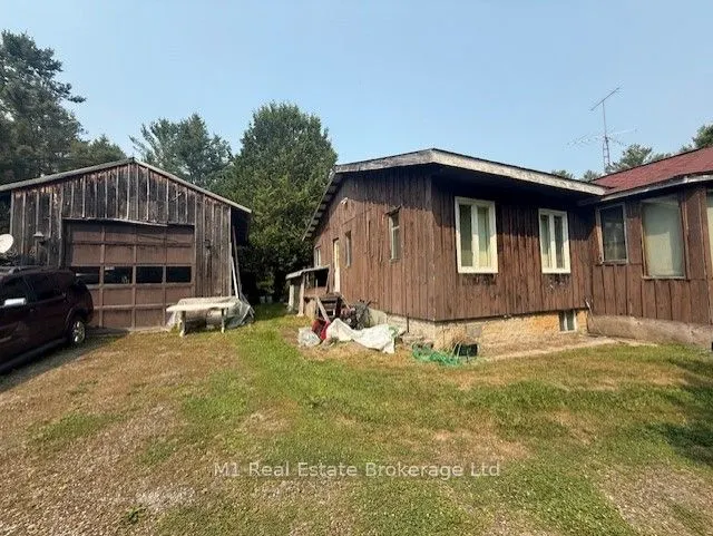 1017 North Shore Road