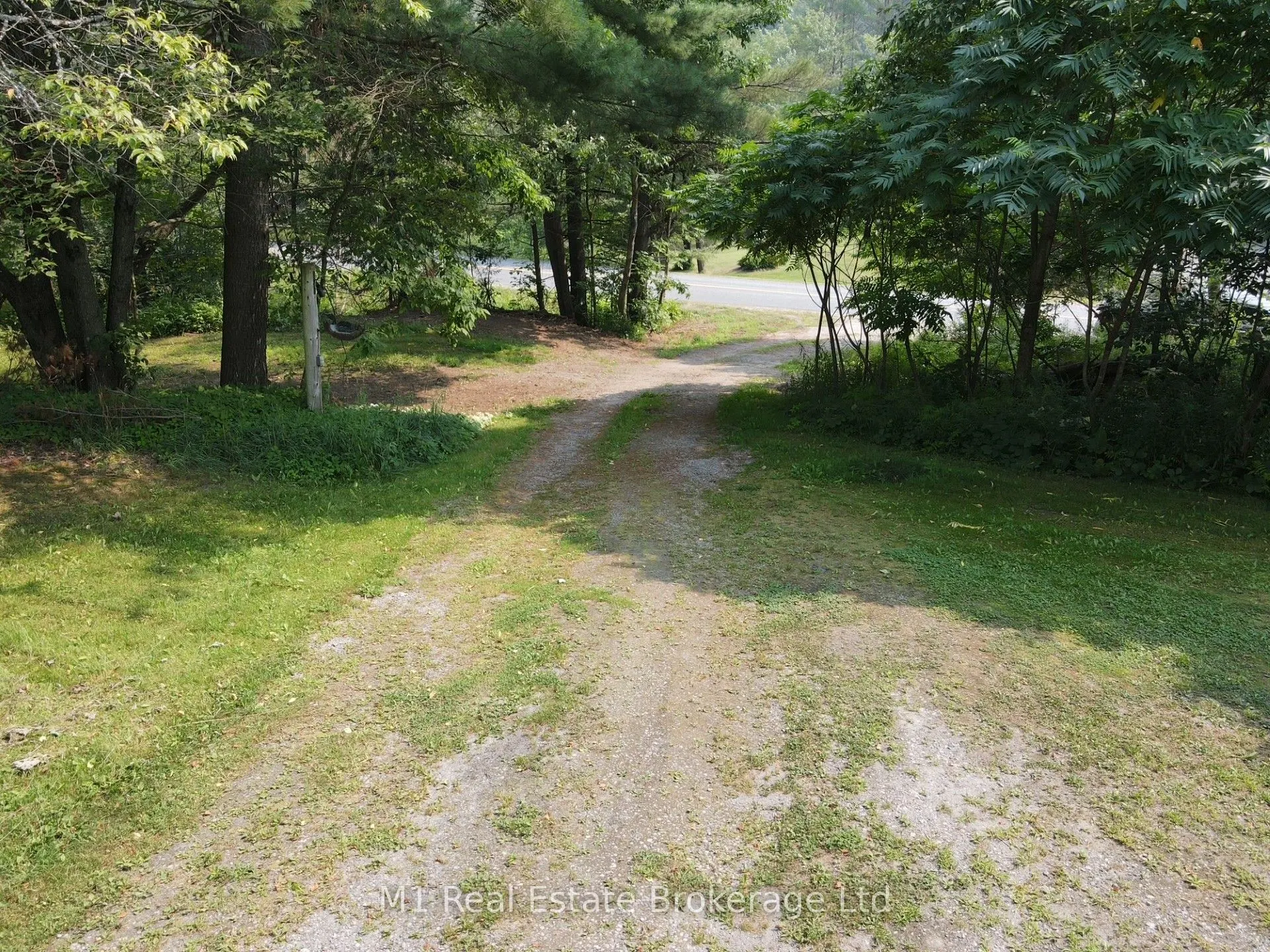 1017 North Shore Road