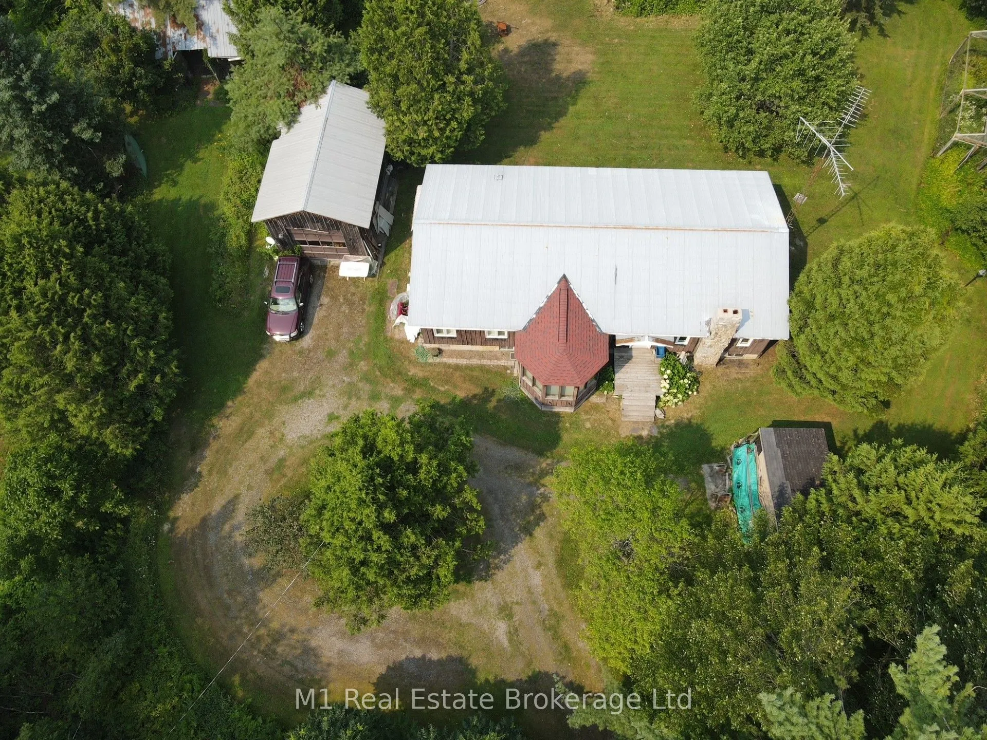 1017 North Shore Road