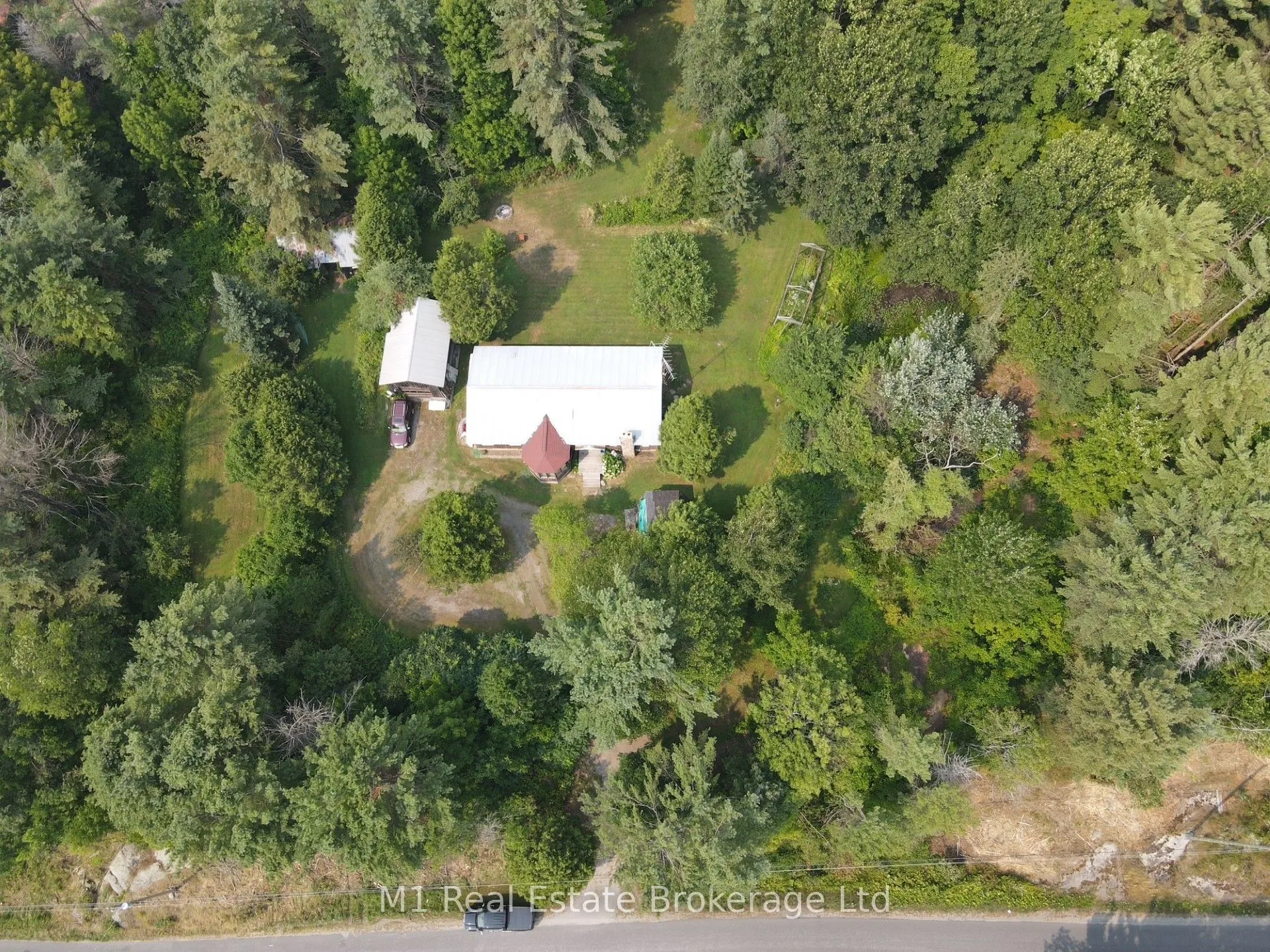 1017 North Shore Road