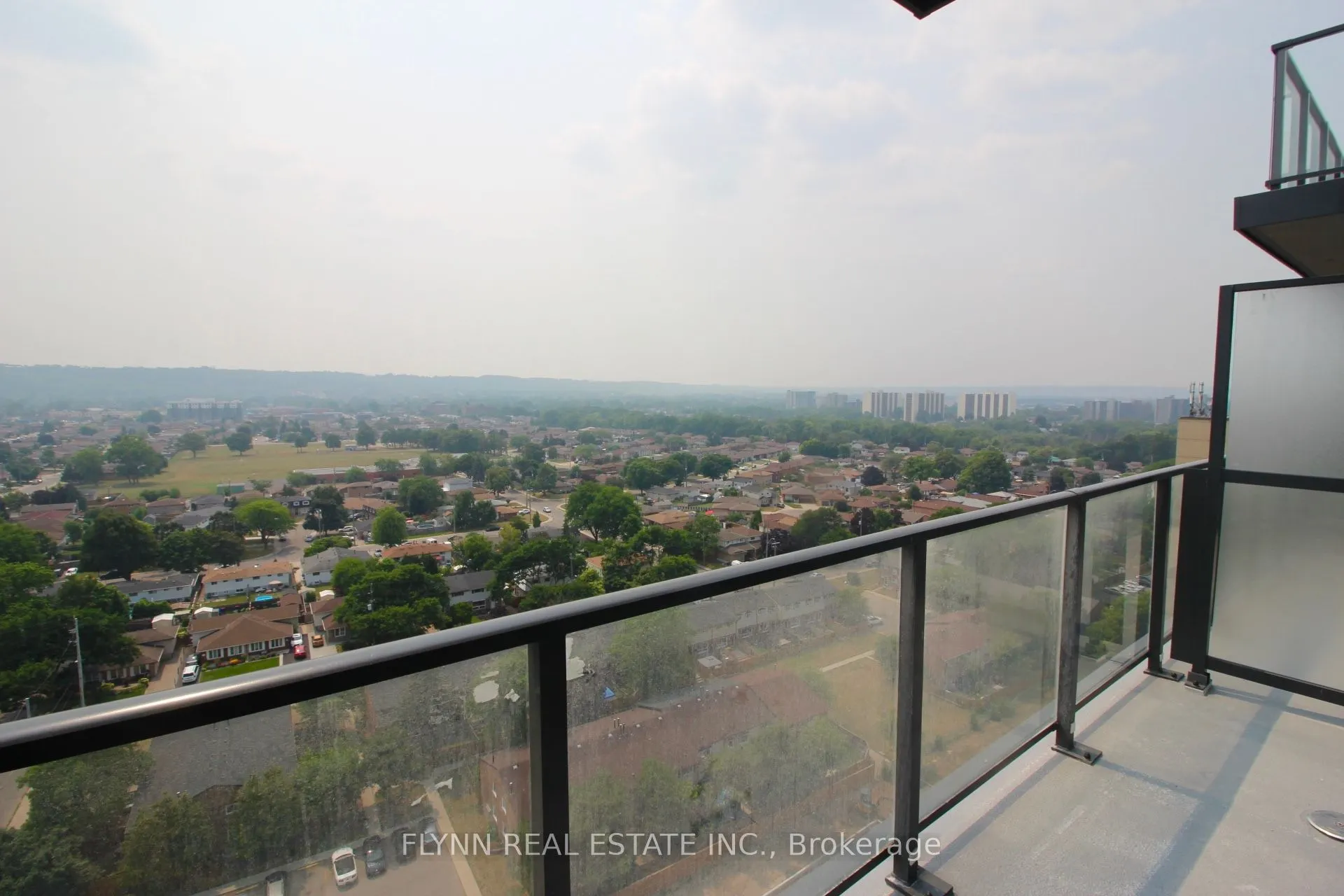 2782 Barton Street E, #1518