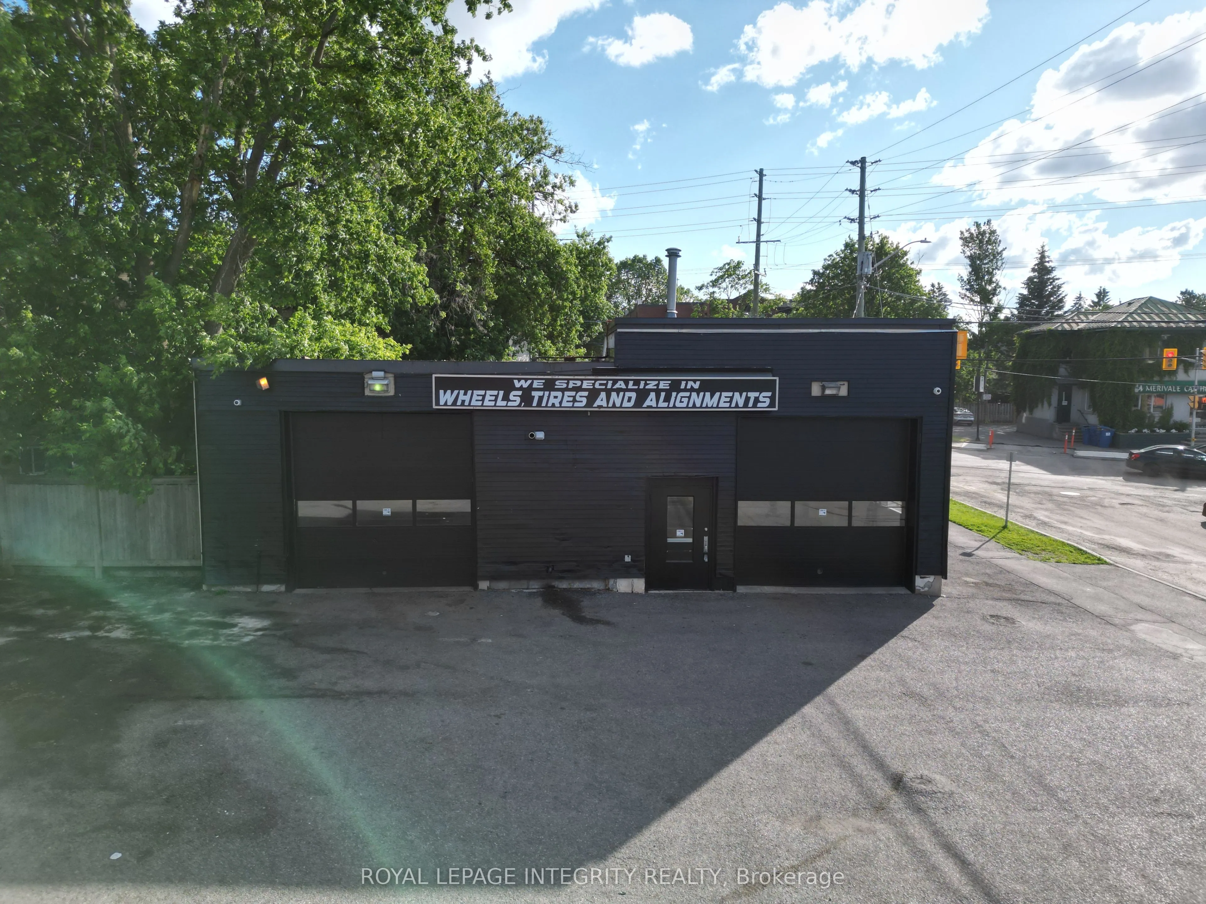 1049 Merivale Road